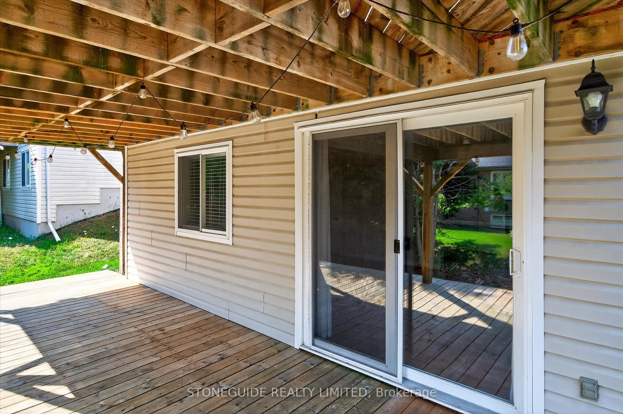 1726 Ravenwood Drive