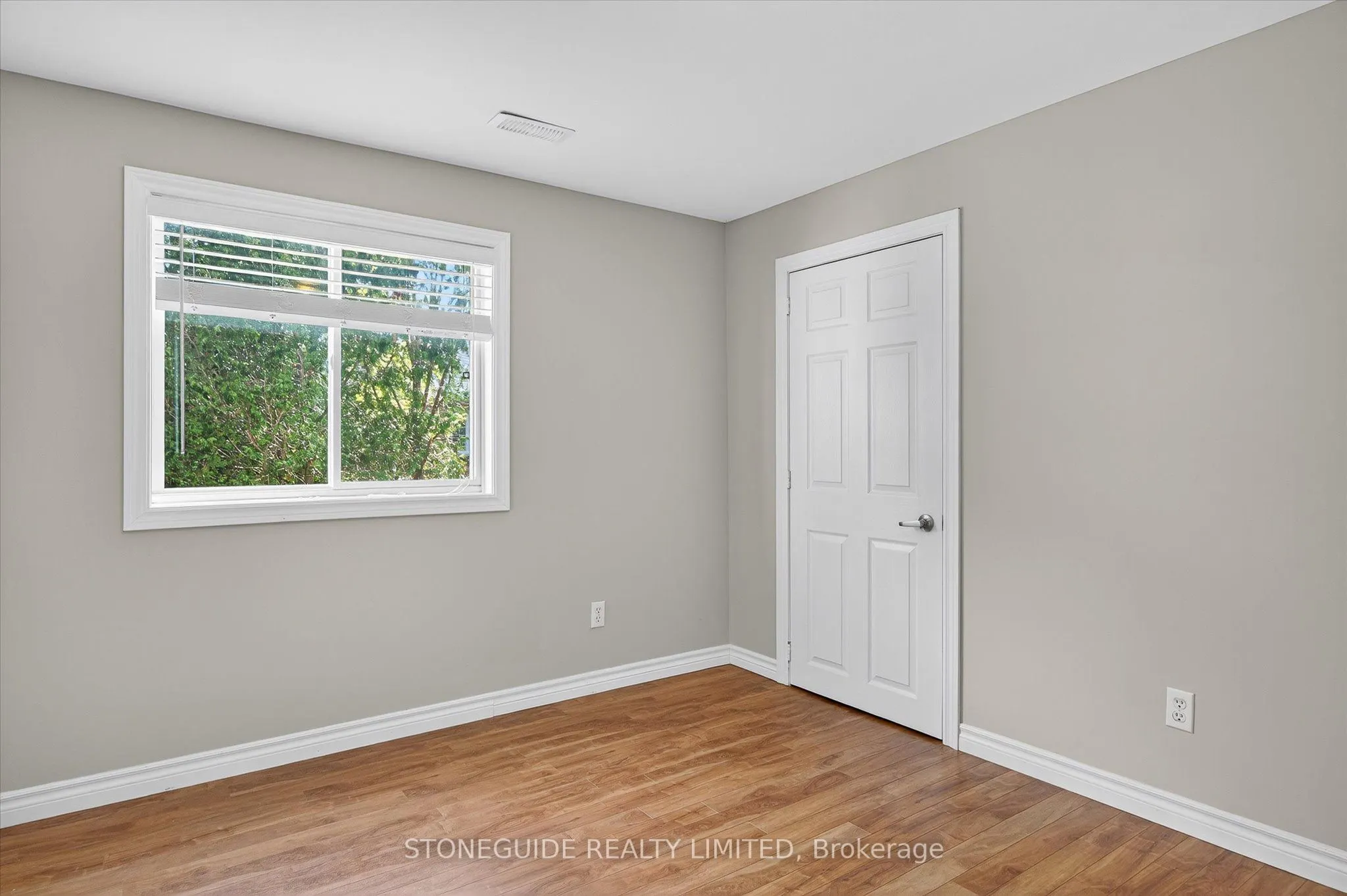 1726 Ravenwood Drive