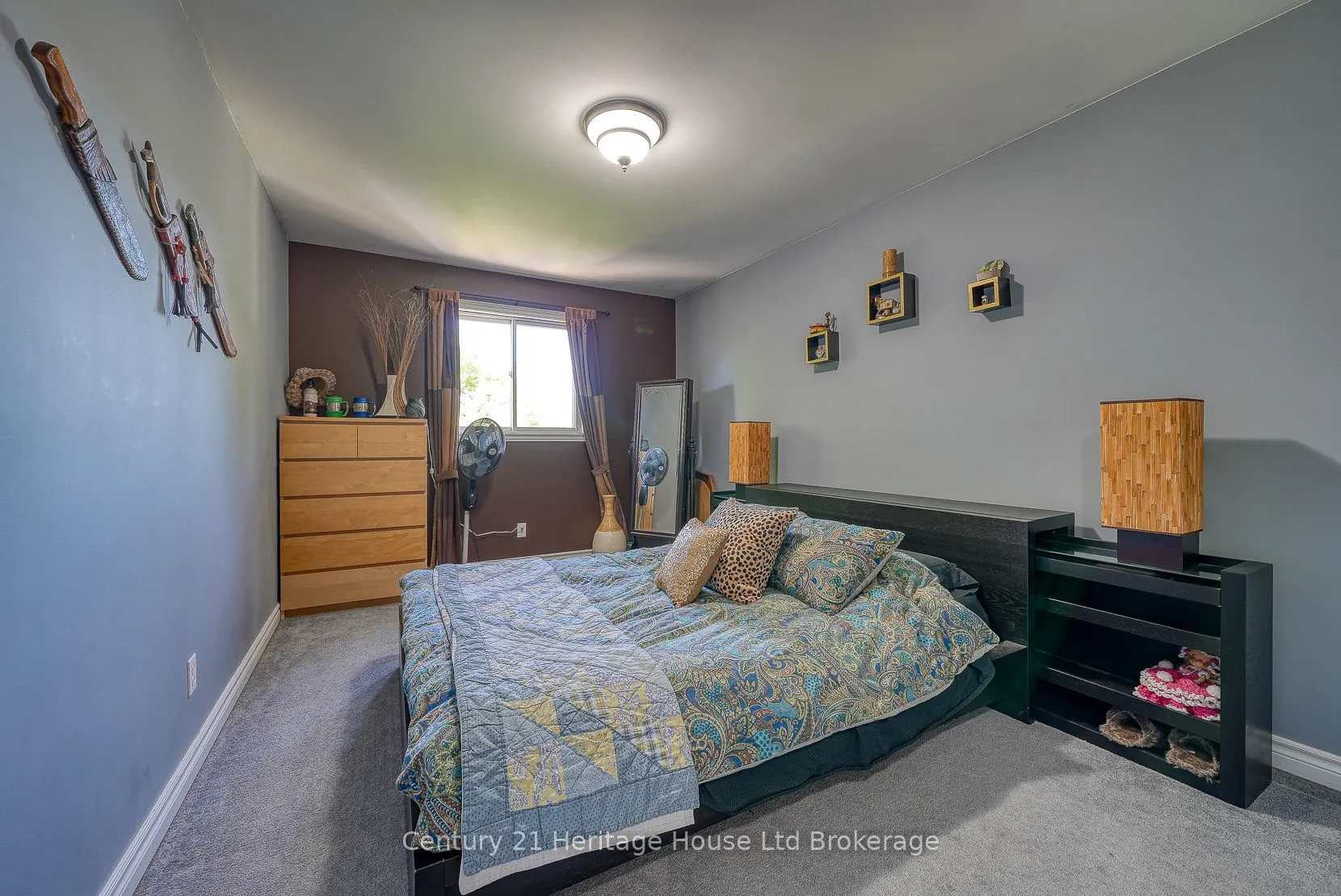 5 Mohican Drive
