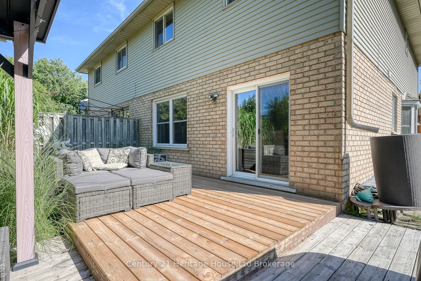5 Mohican Drive
