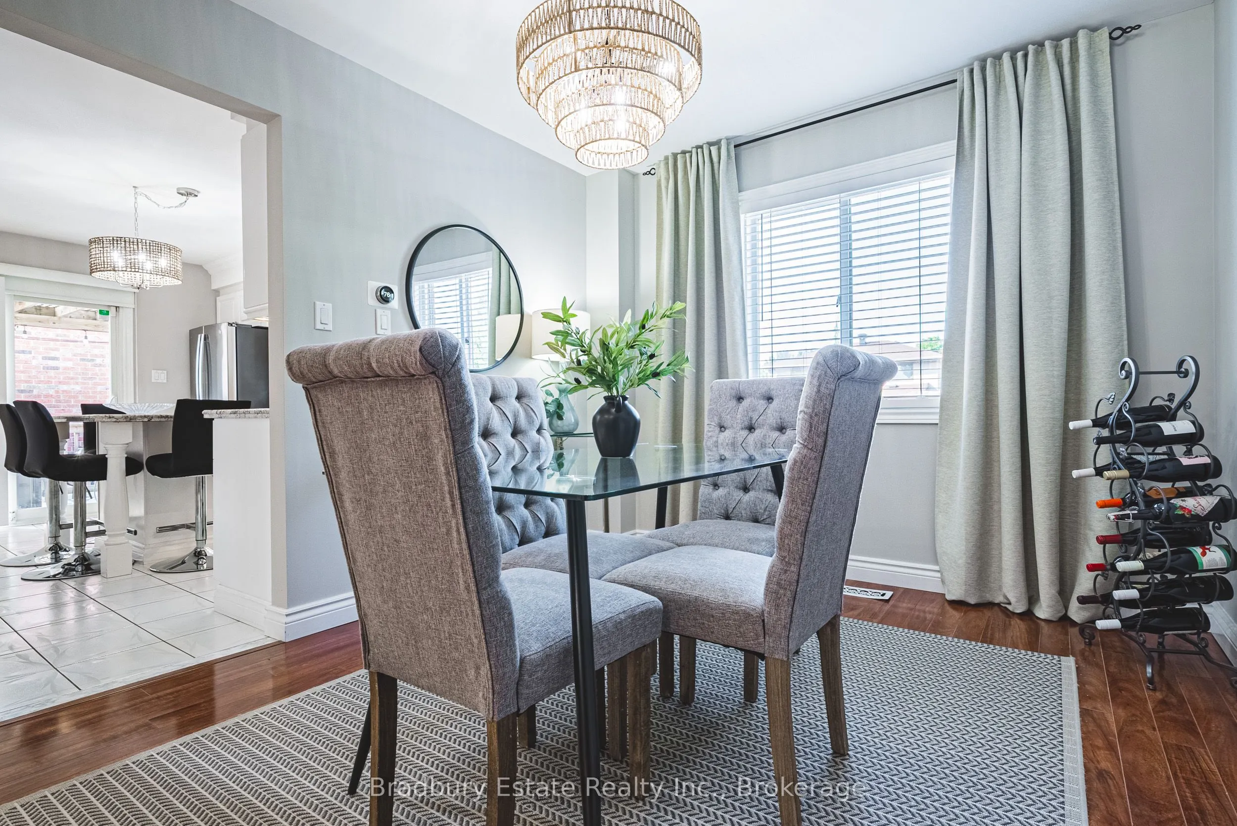 176 Highland Road W