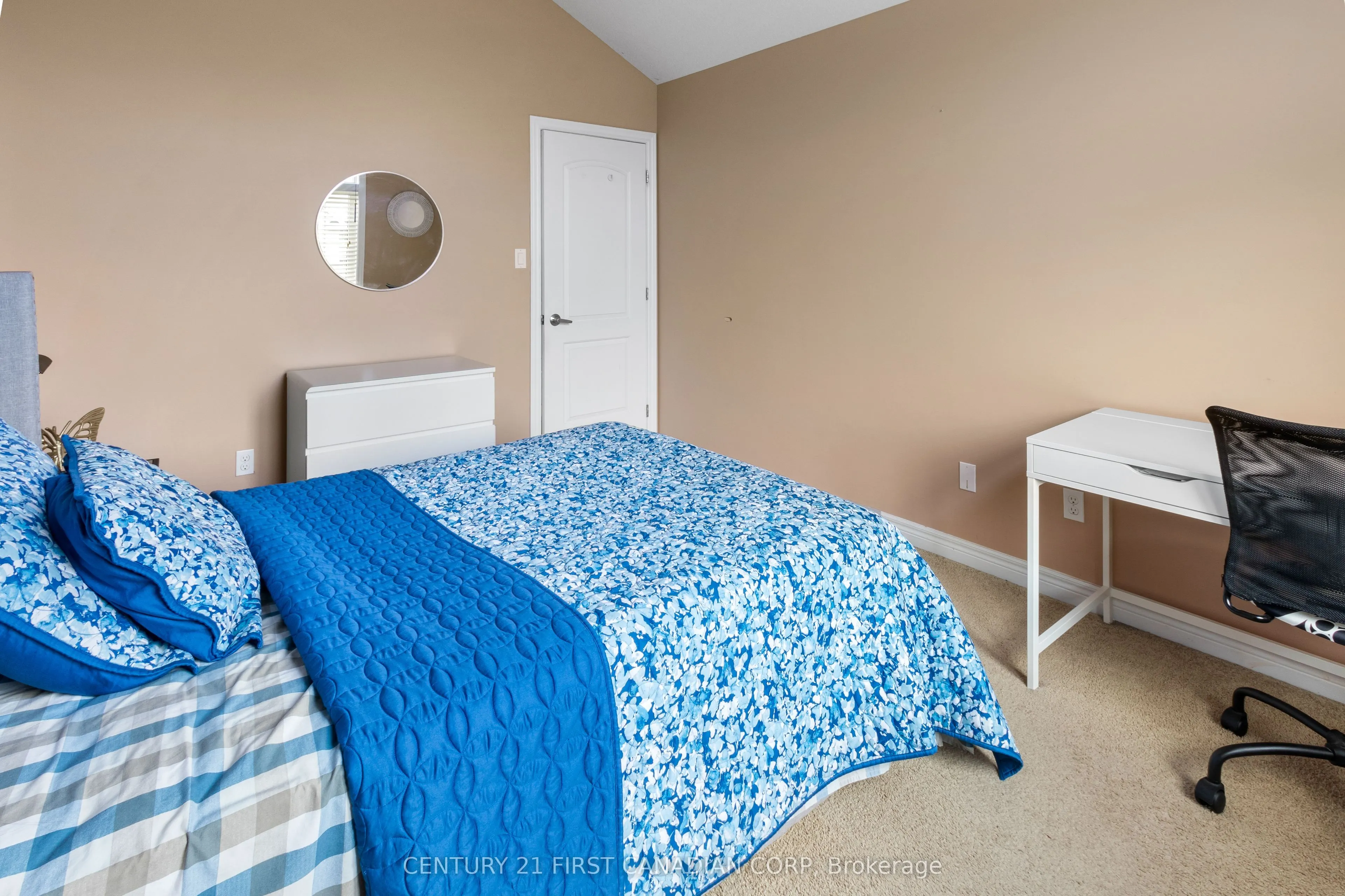 515 Skyline Avenue, #10
