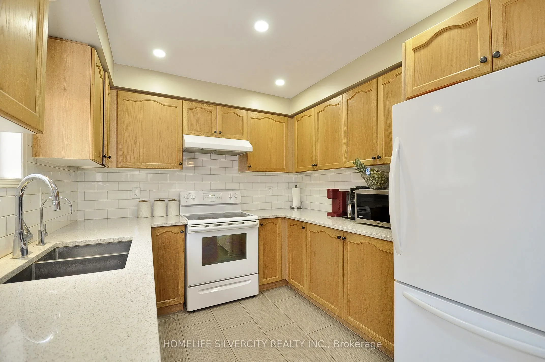 115 Flockhart Road
