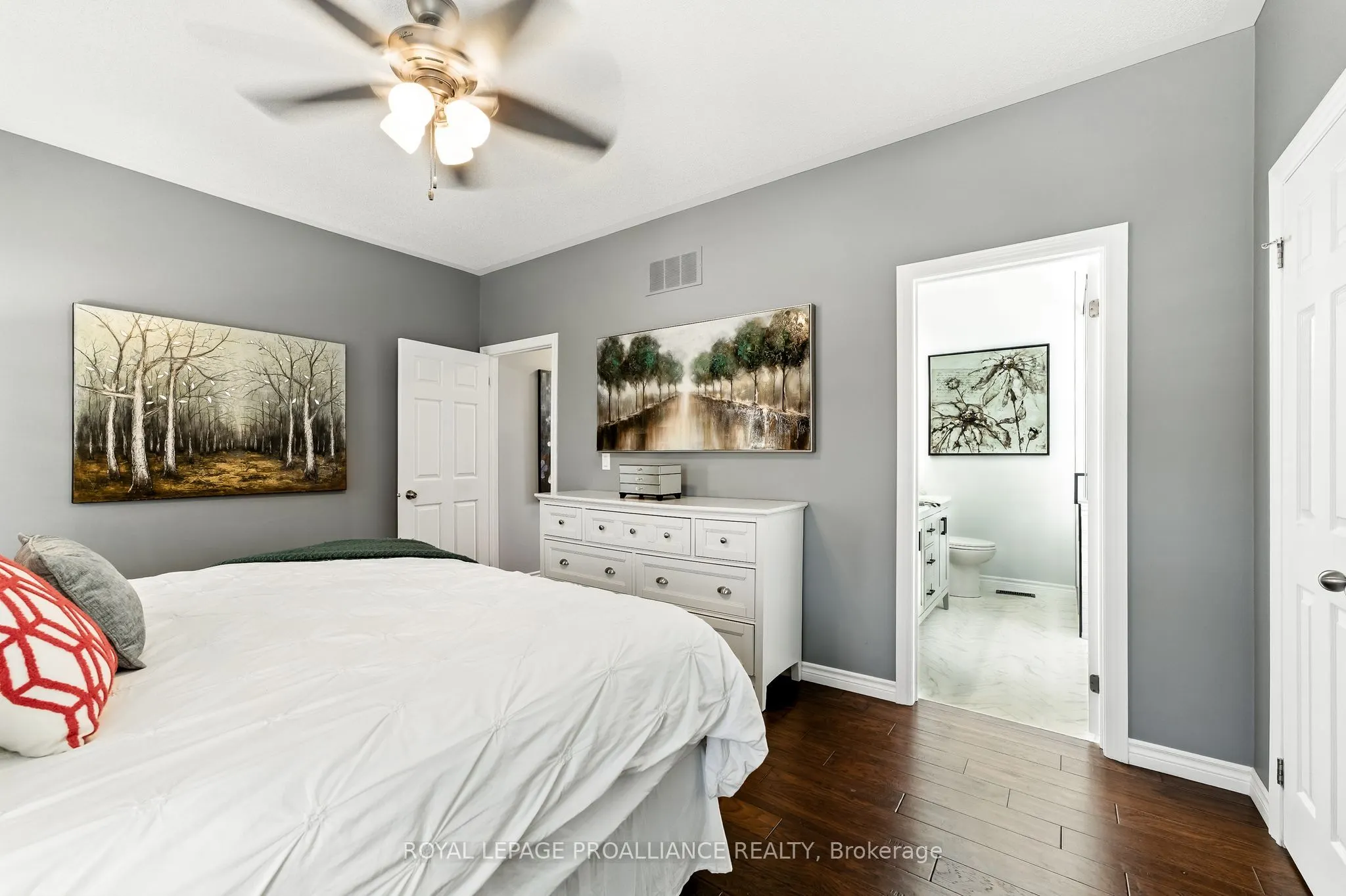 278 Ivey Crescent