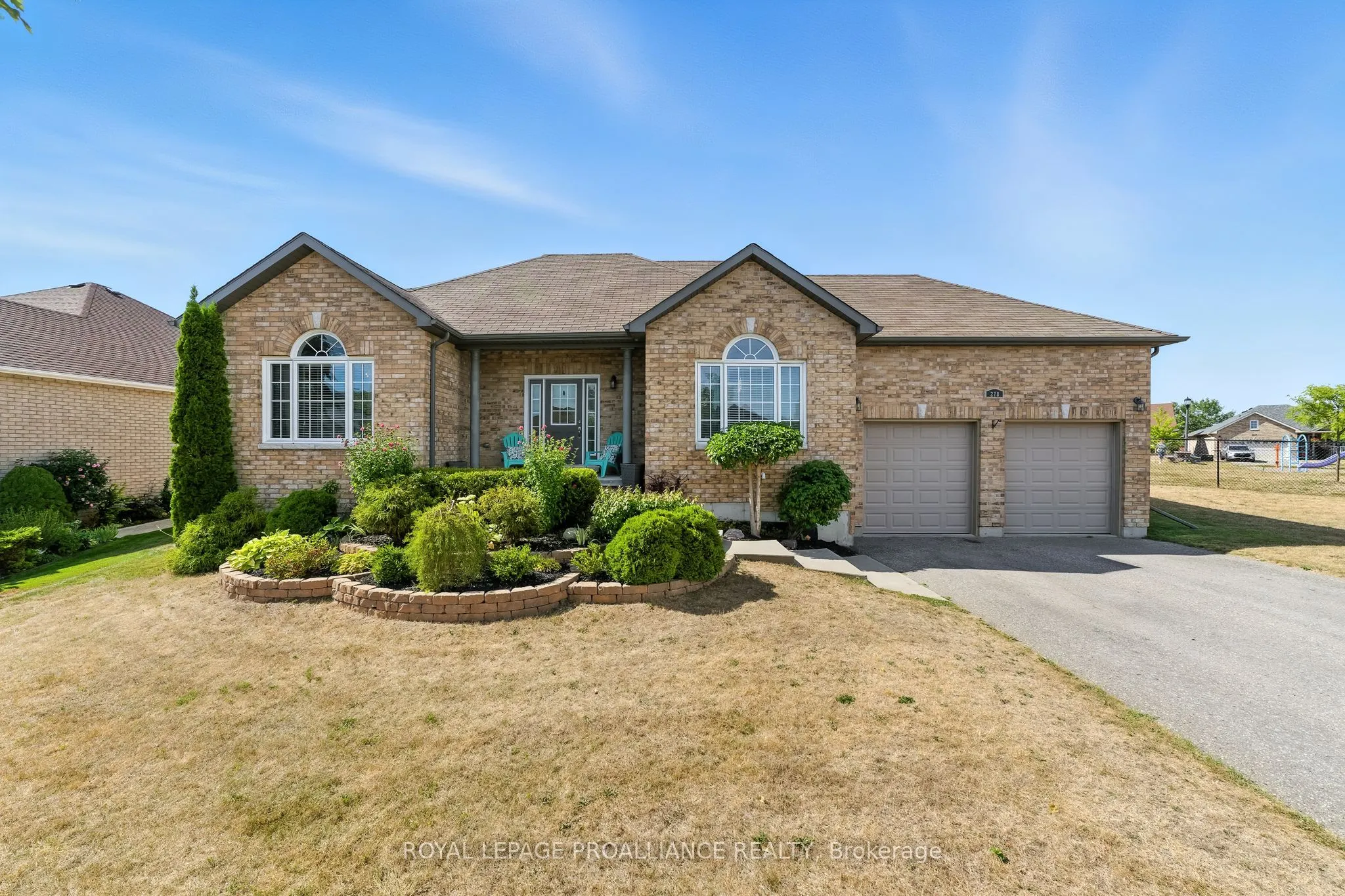 278 Ivey Crescent