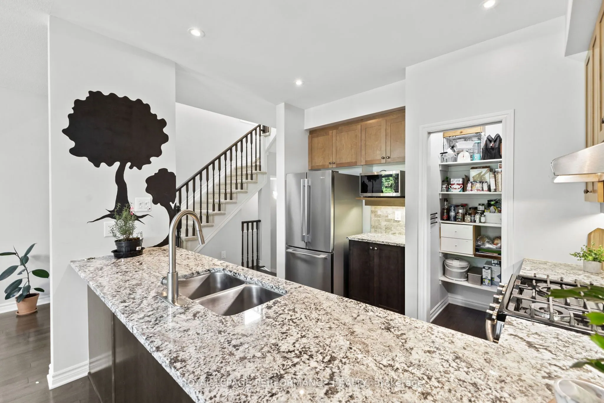 160 Mattingly Way