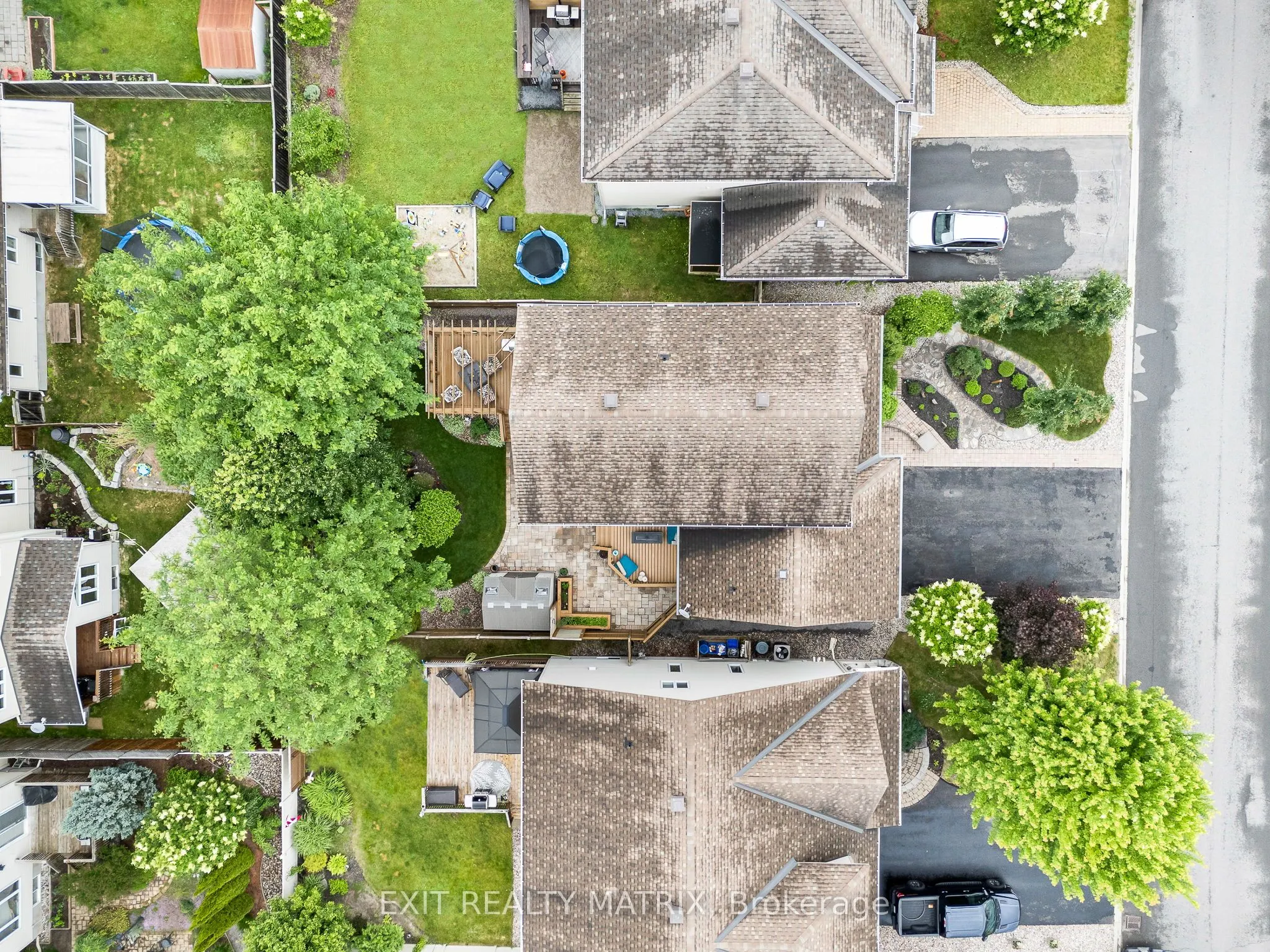 23 Cobblestone Drive