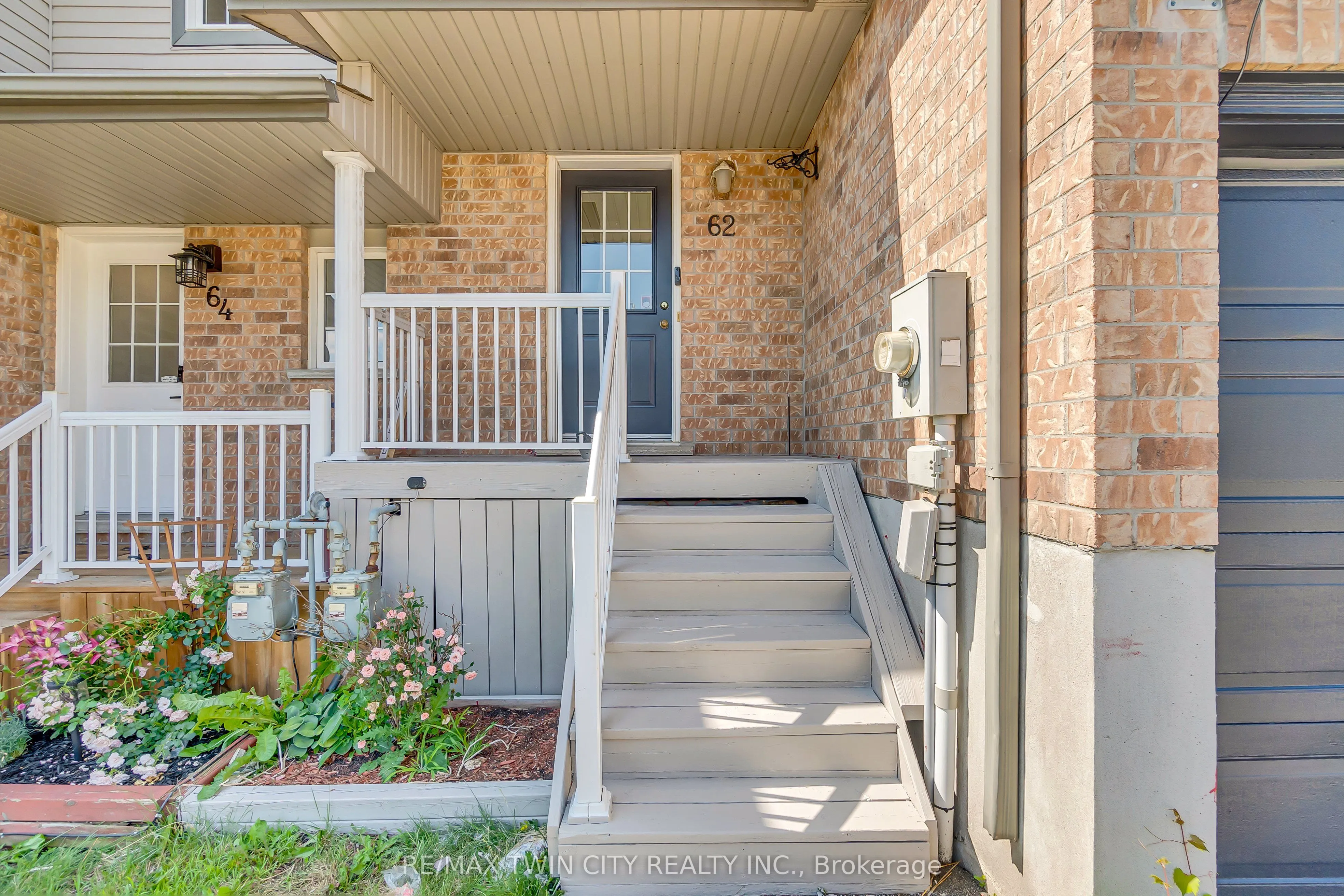 62 Foxglove Crescent