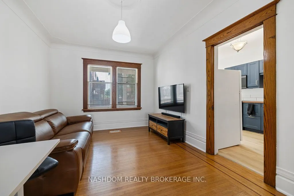 35 Gage Avenue S, ##1