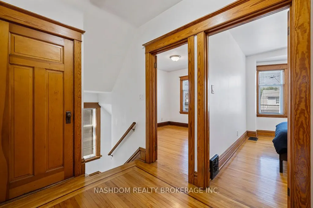 35 Gage Avenue S, ##1