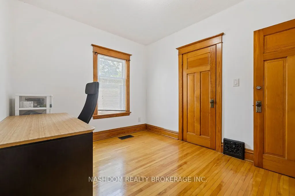 35 Gage Avenue S, ##1