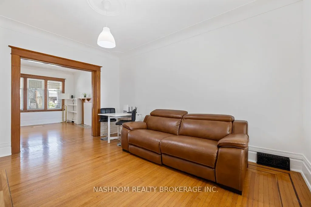 35 Gage Avenue S, ##1