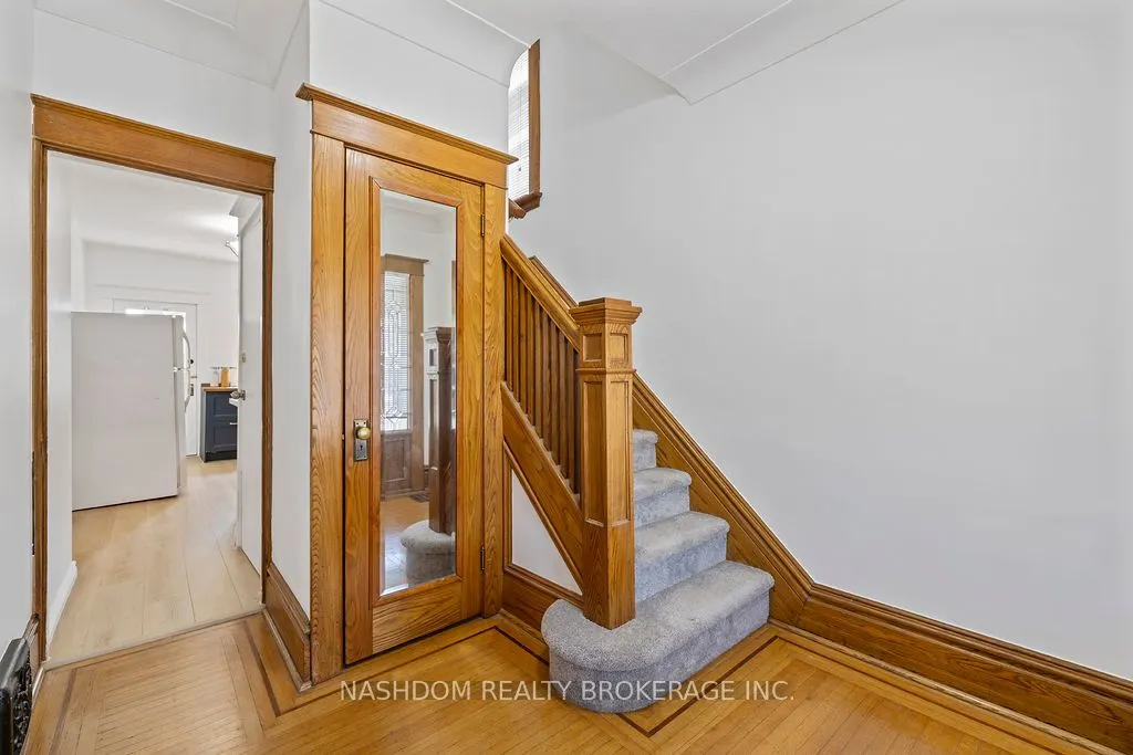 35 Gage Avenue S, ##1