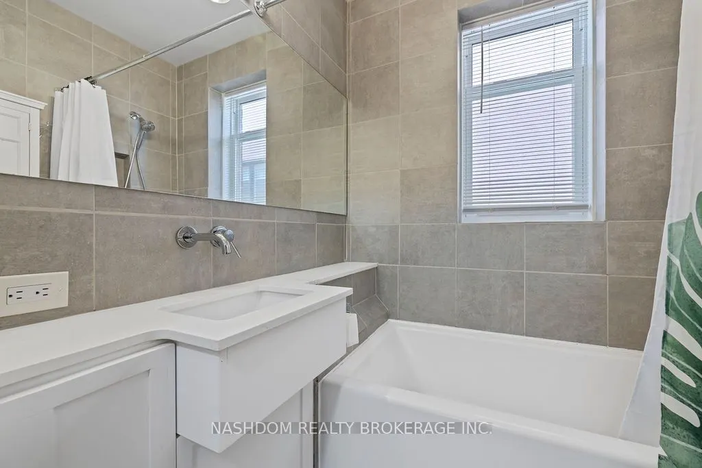 35 Gage Avenue S, ##1