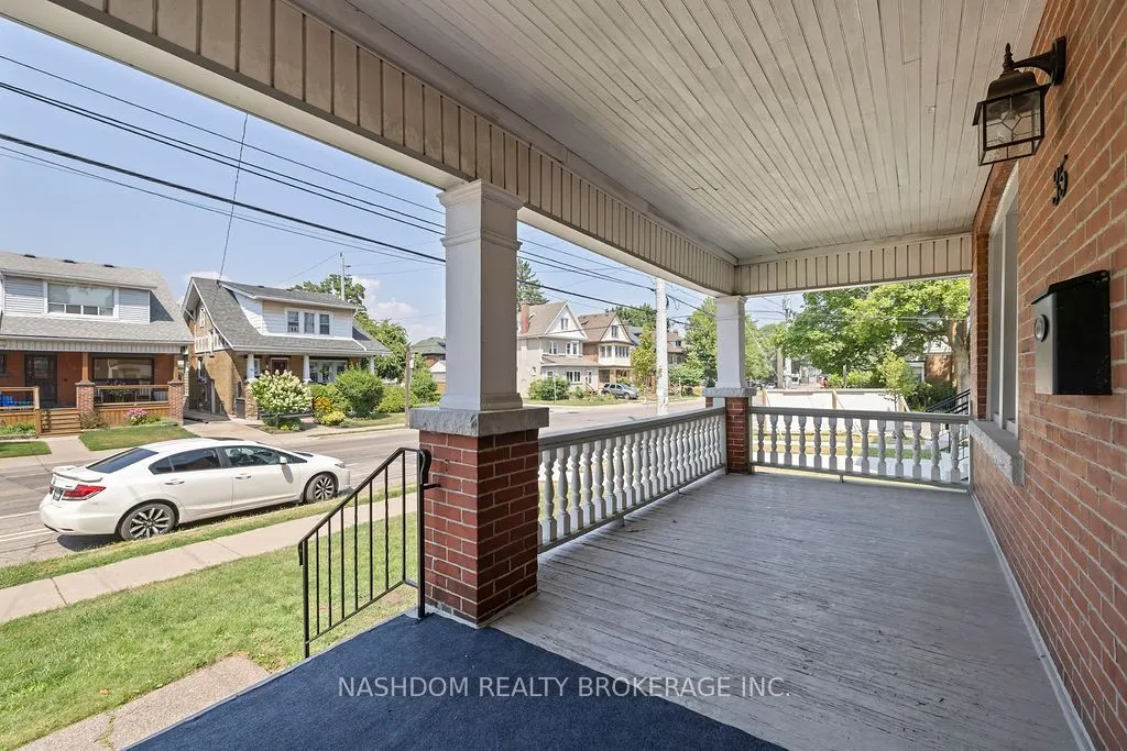 35 Gage Avenue S, ##1