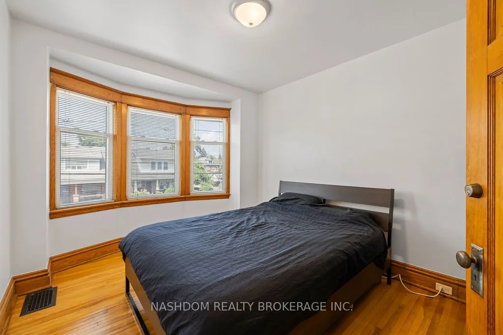 35 Gage Avenue S, ##1
