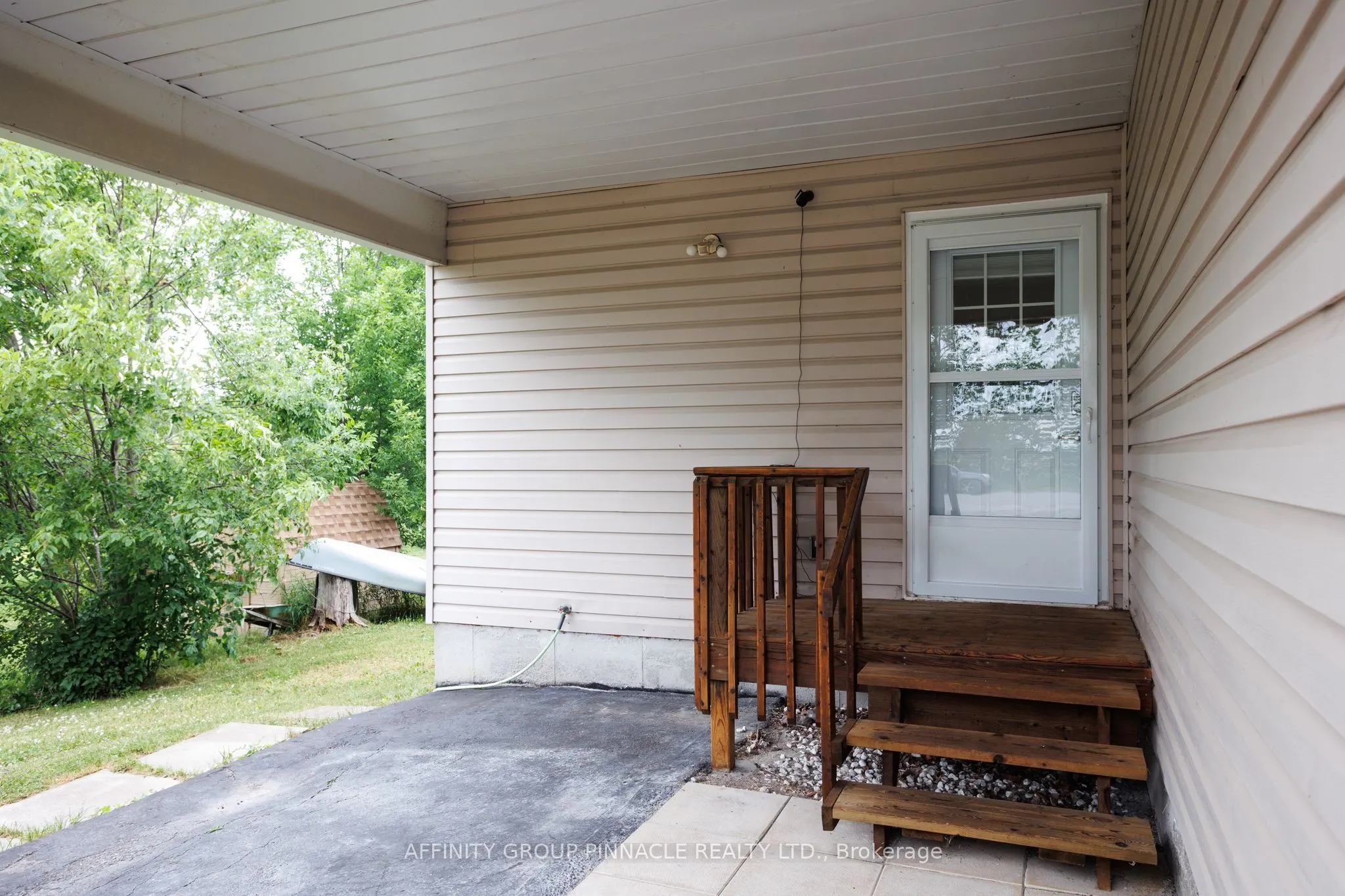 168 Northline Road