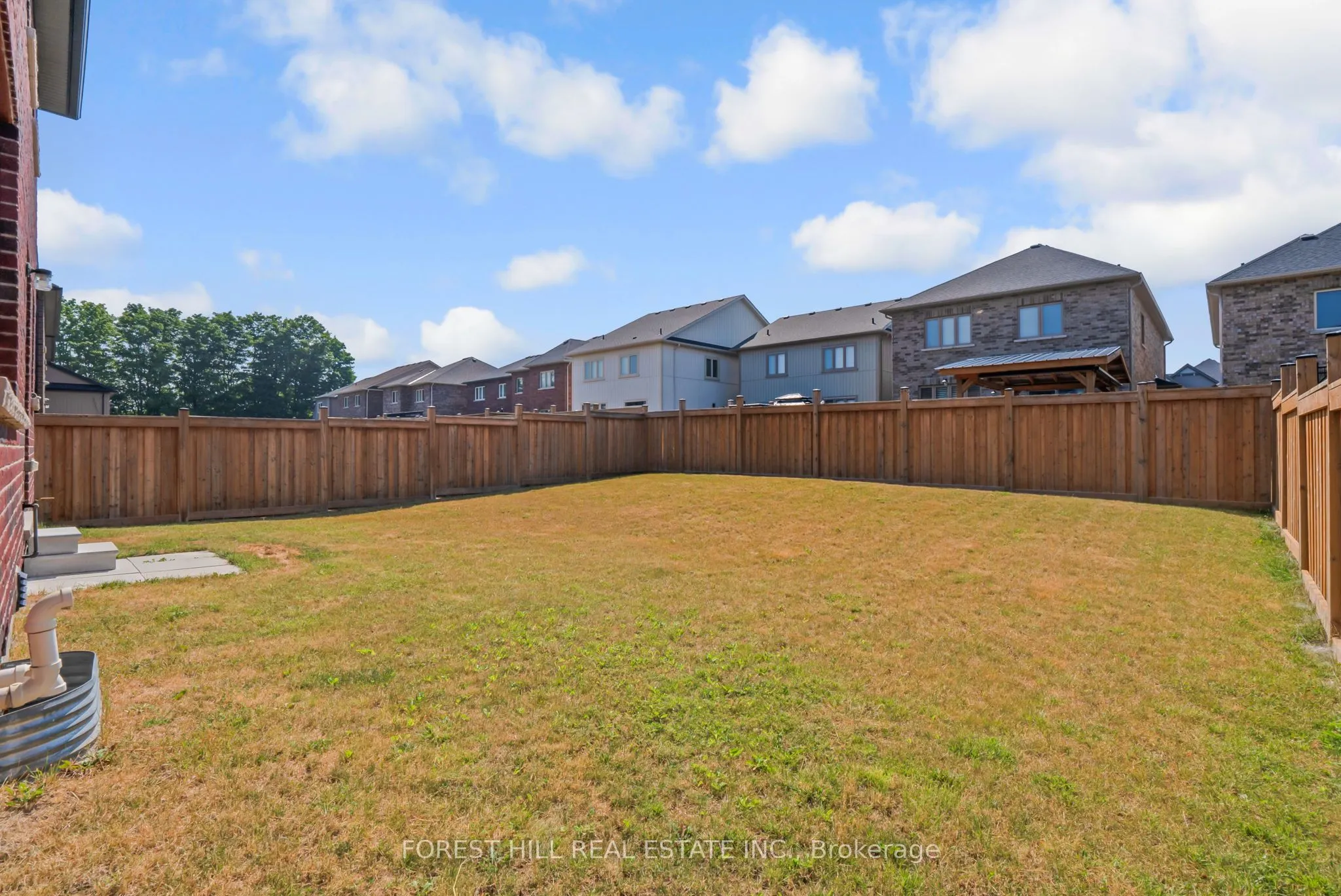 871 Fallis Line