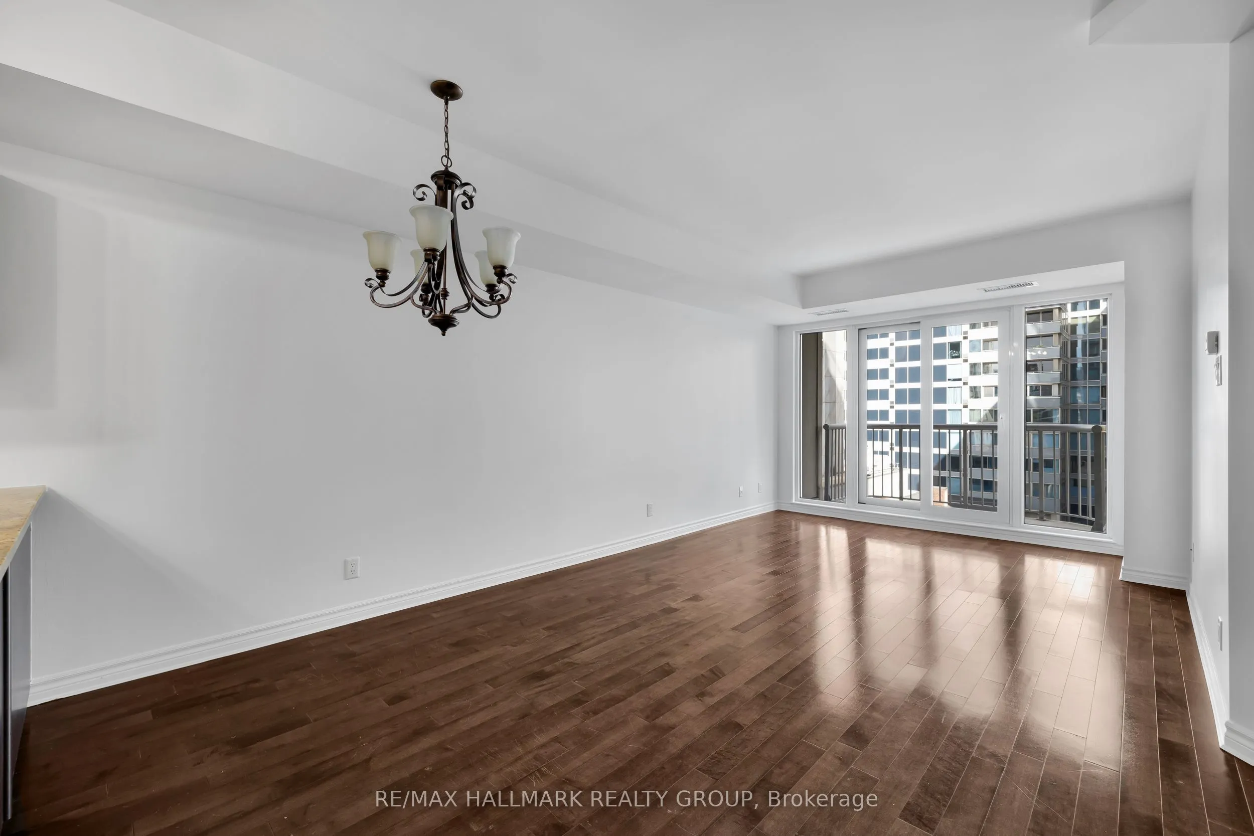 234 RIDEAU Street, #702