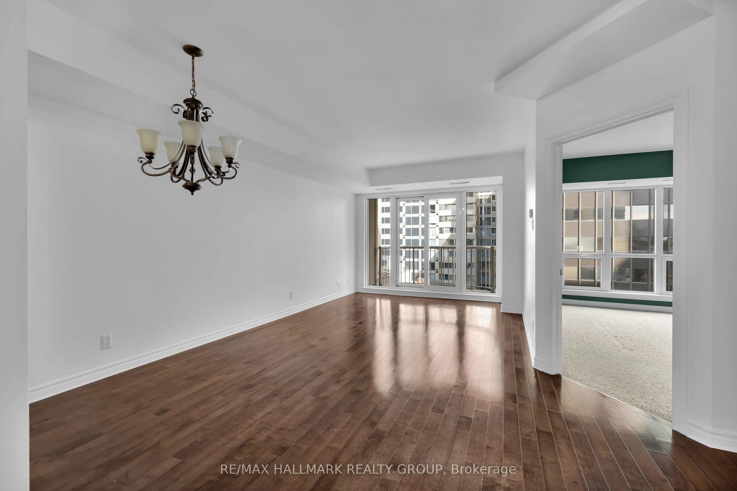 234 RIDEAU Street, #702