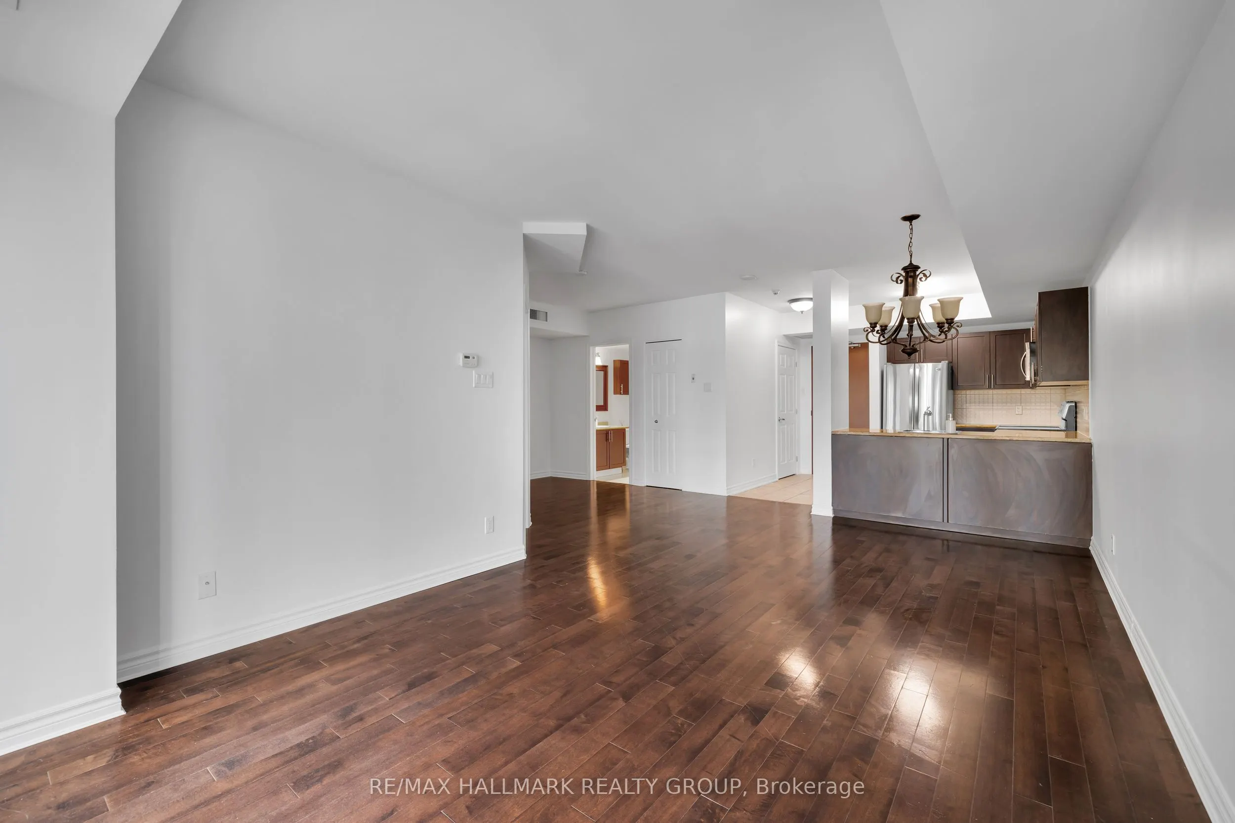 234 RIDEAU Street, #702