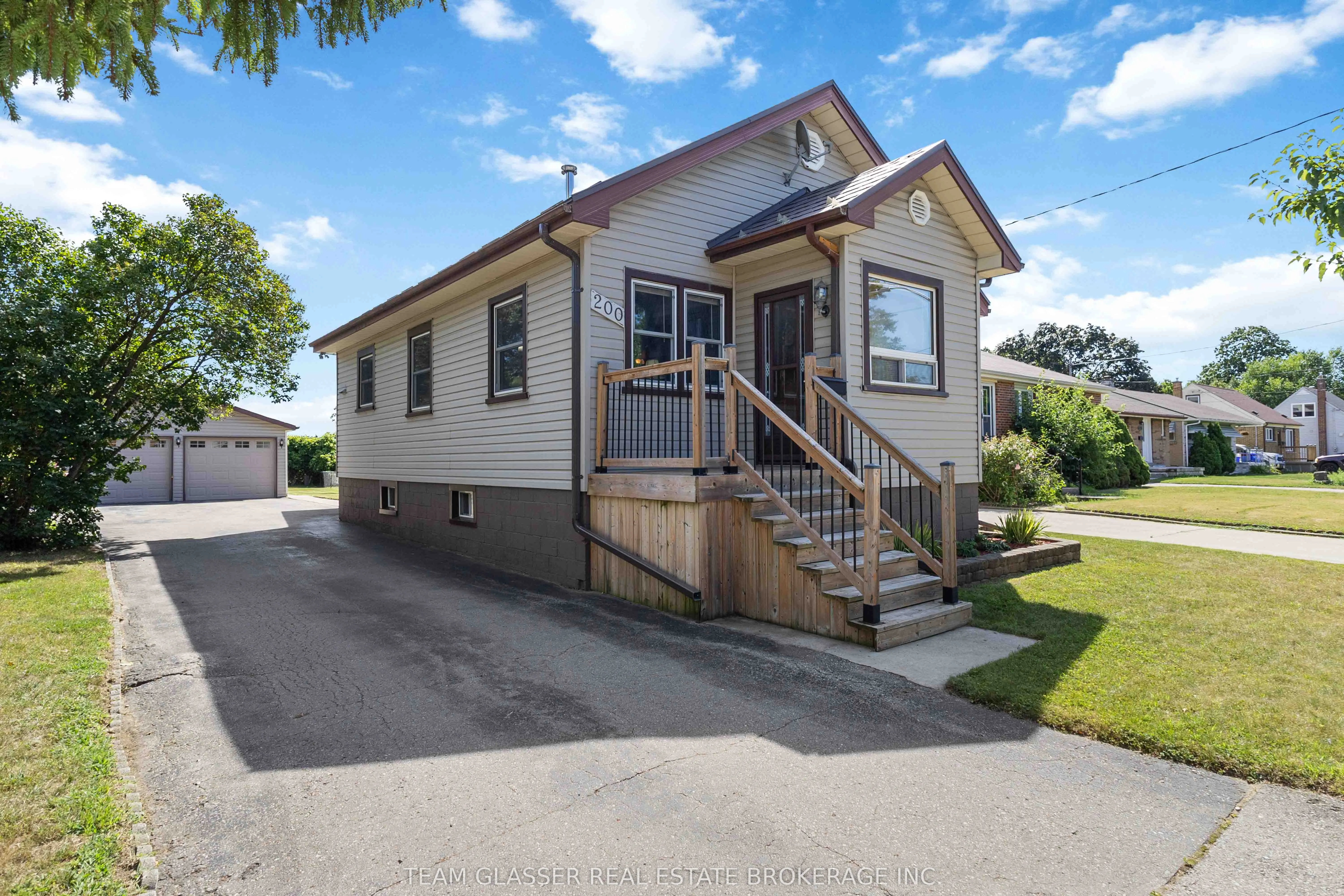 200 VANCOUVER Street