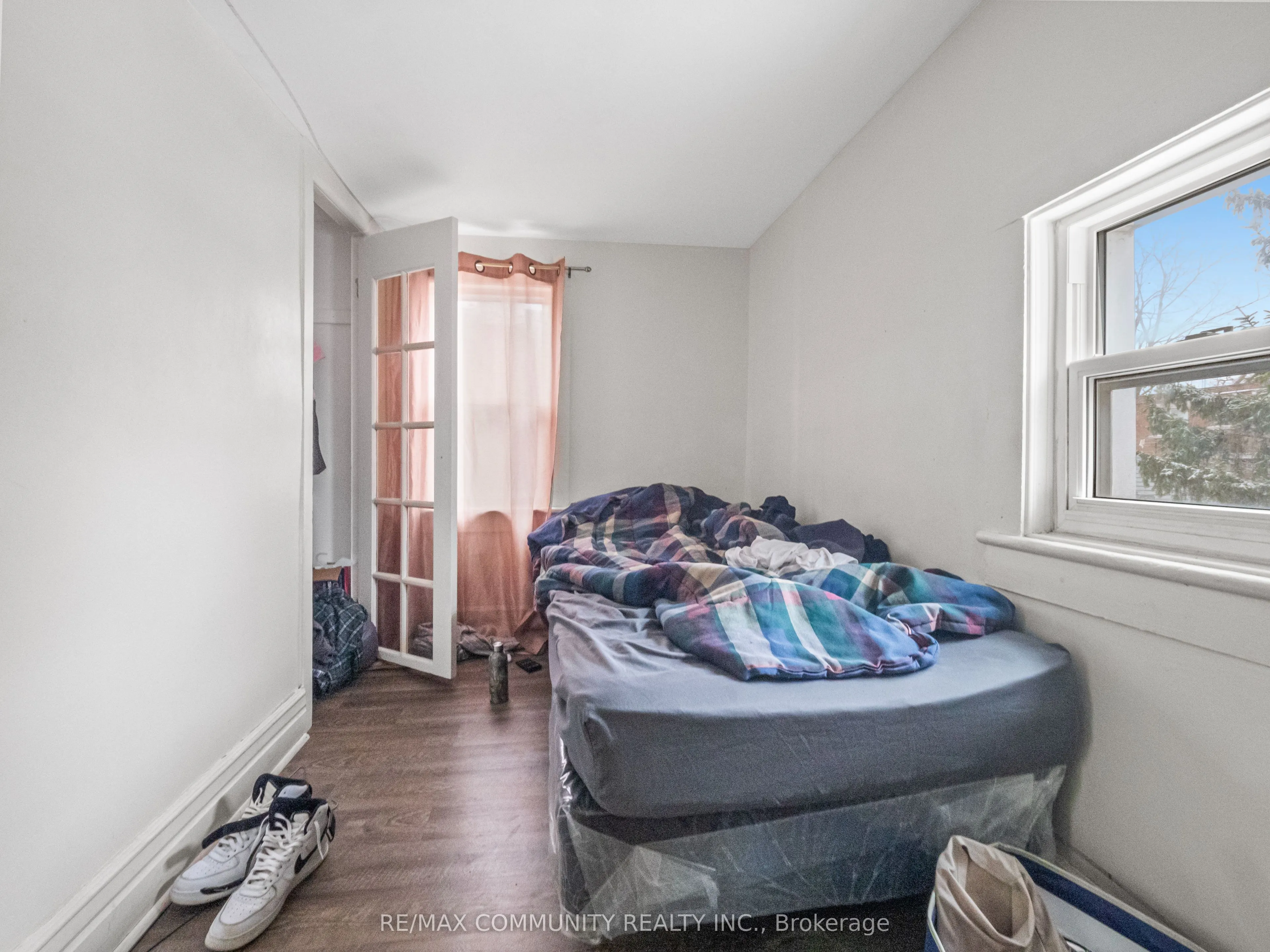 4769 McDougall Crescent