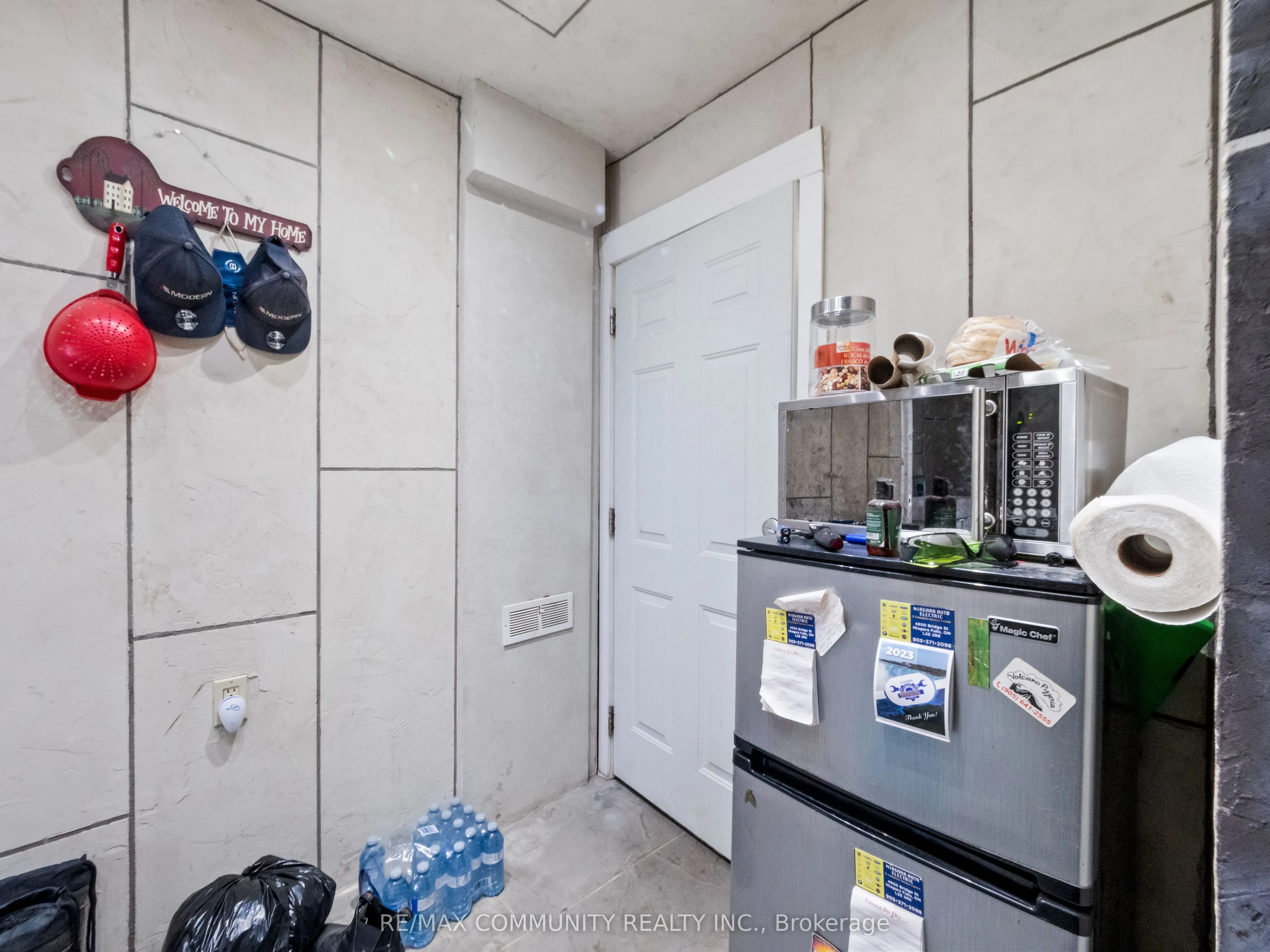 4769 McDougall Crescent