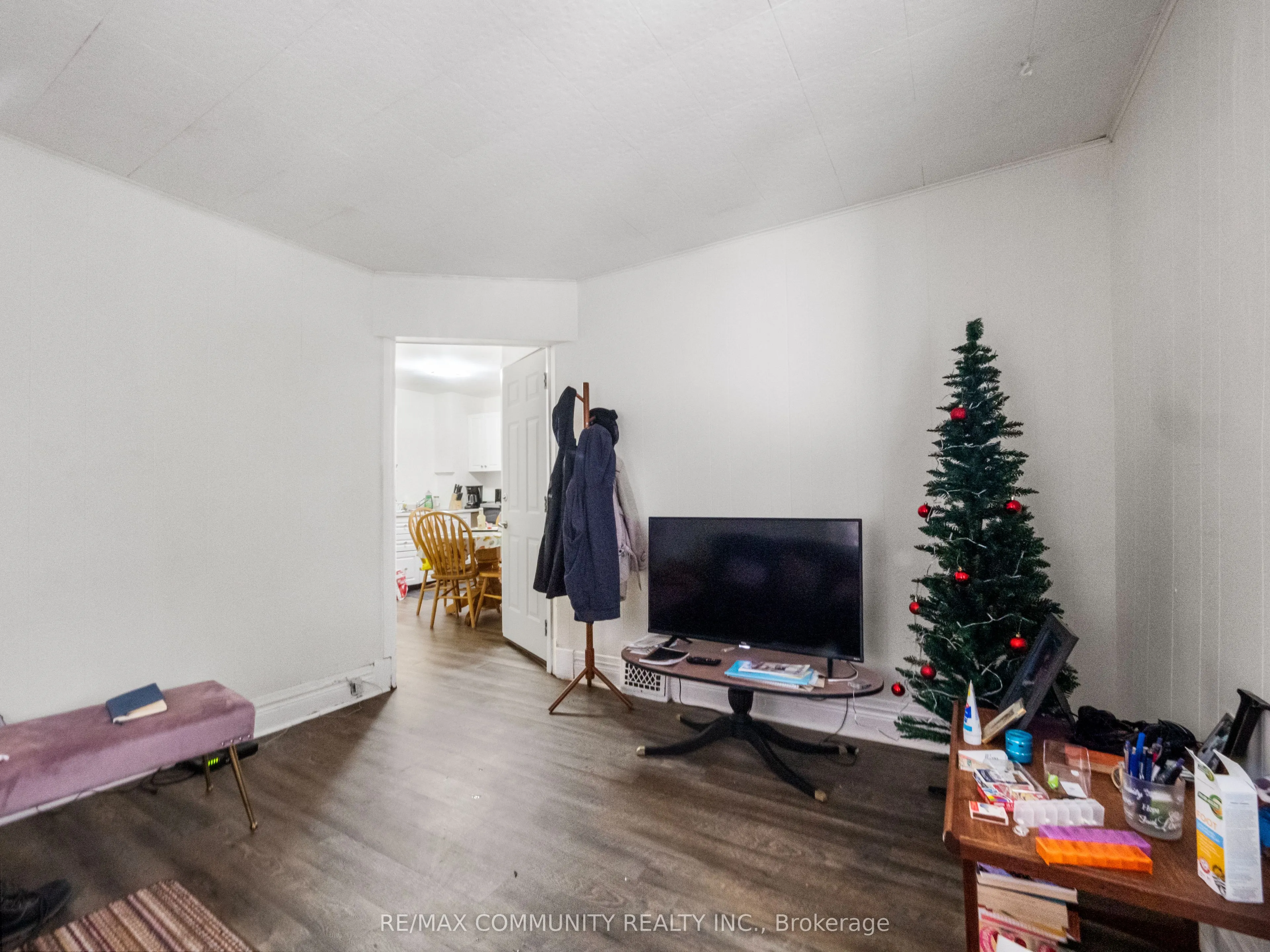 4769 McDougall Crescent