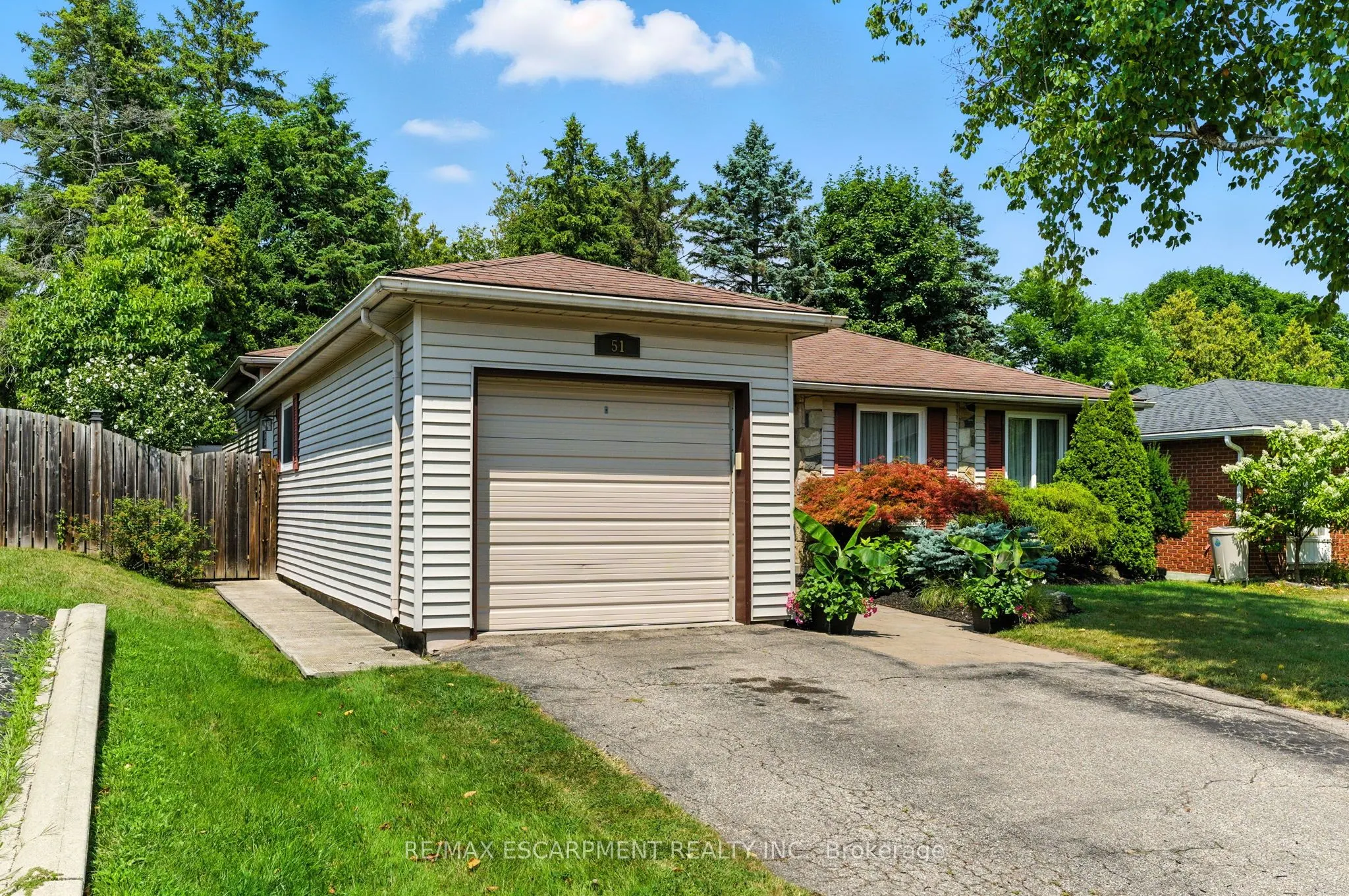 51 Pleasant Avenue