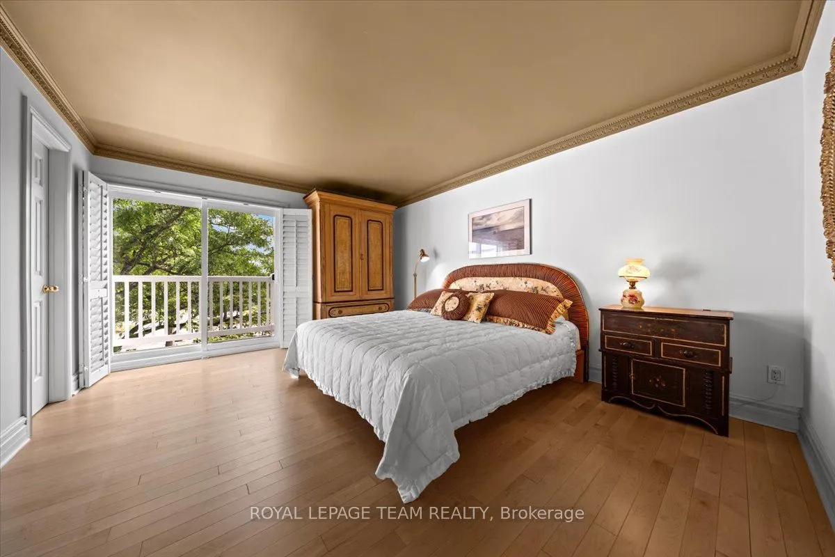 27 Forsyth Lane, #14