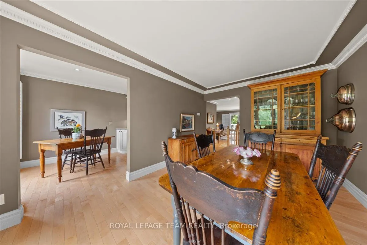 27 Forsyth Lane, #14