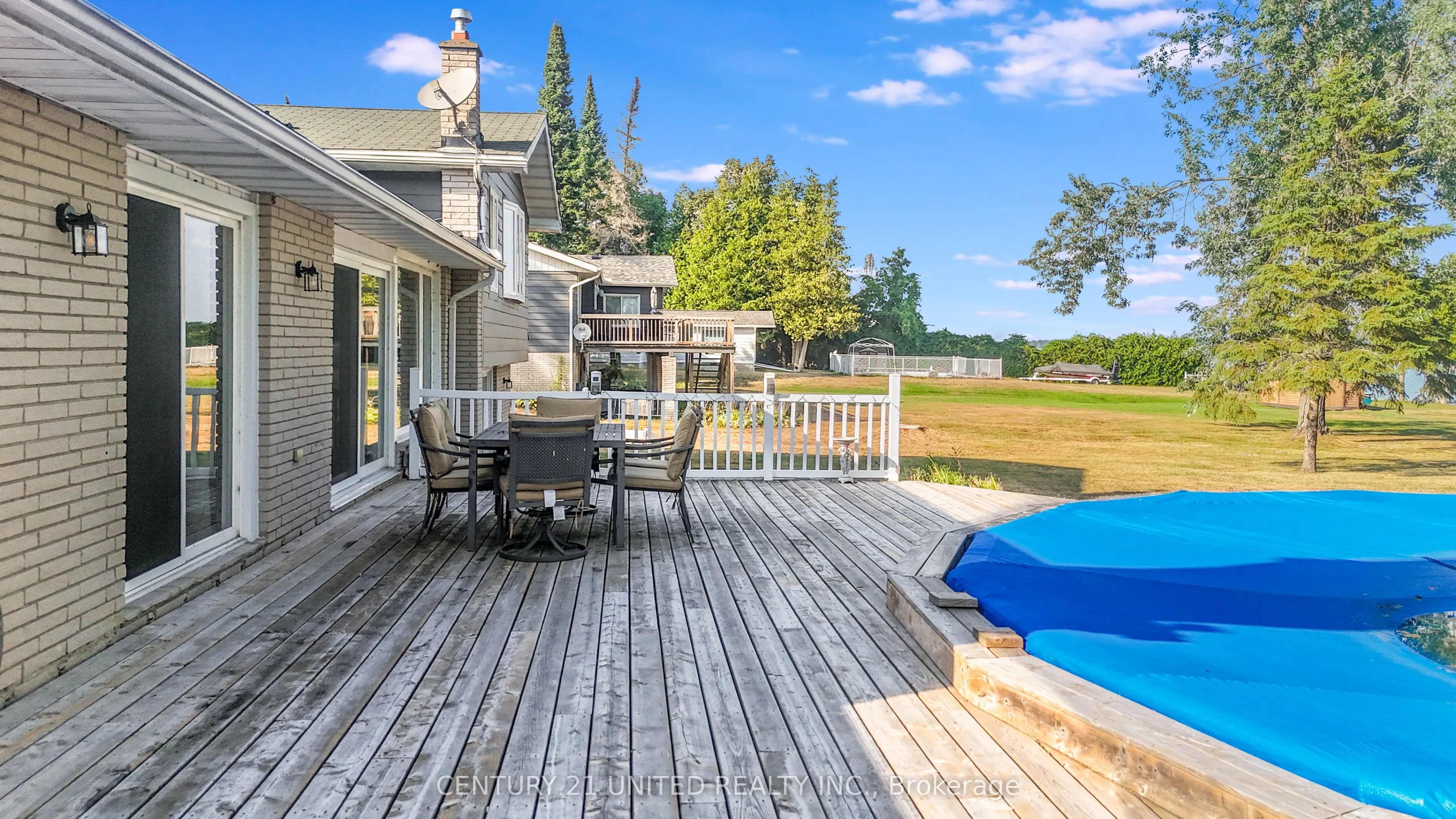 1143 Connaught Drive