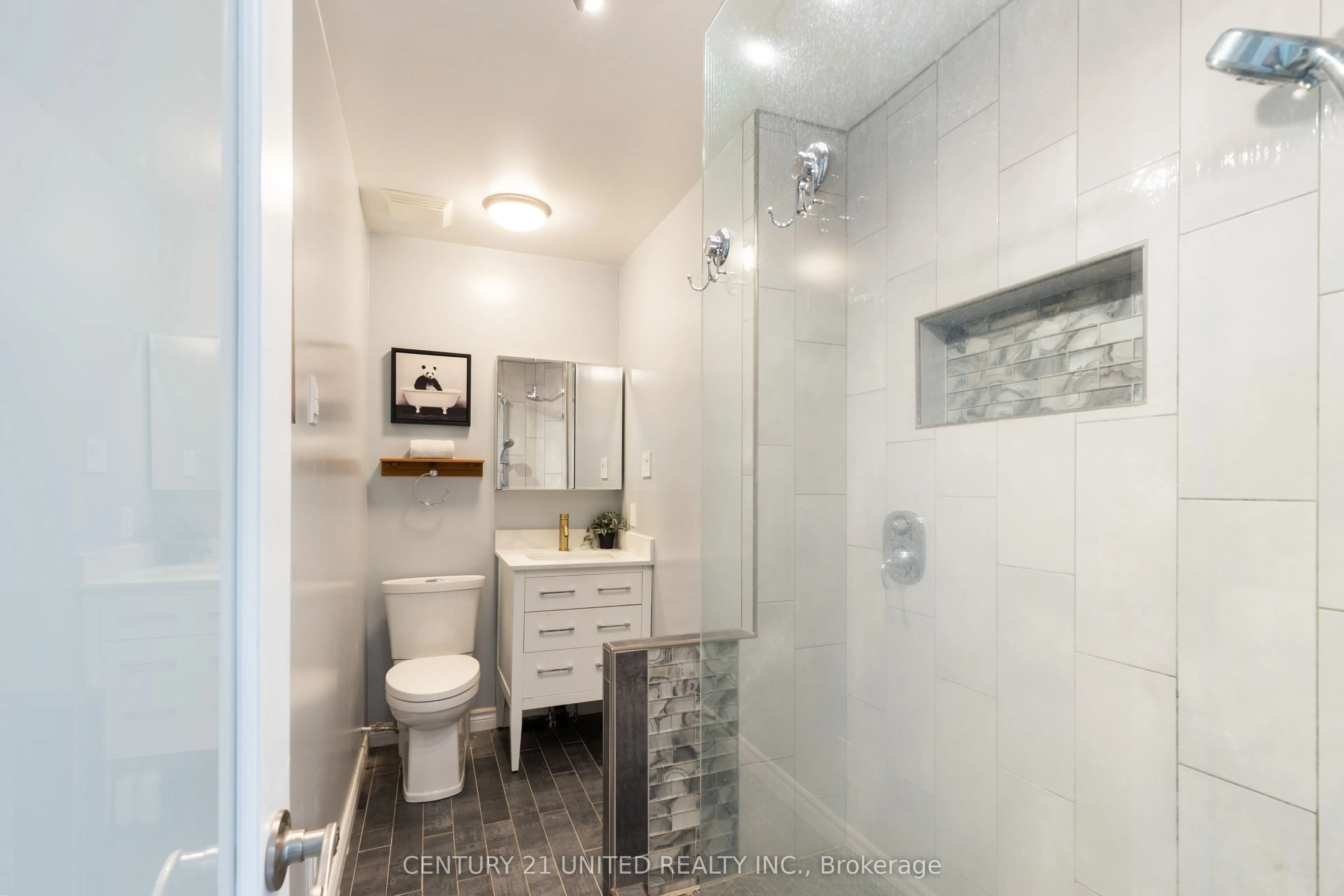 1143 Connaught Drive