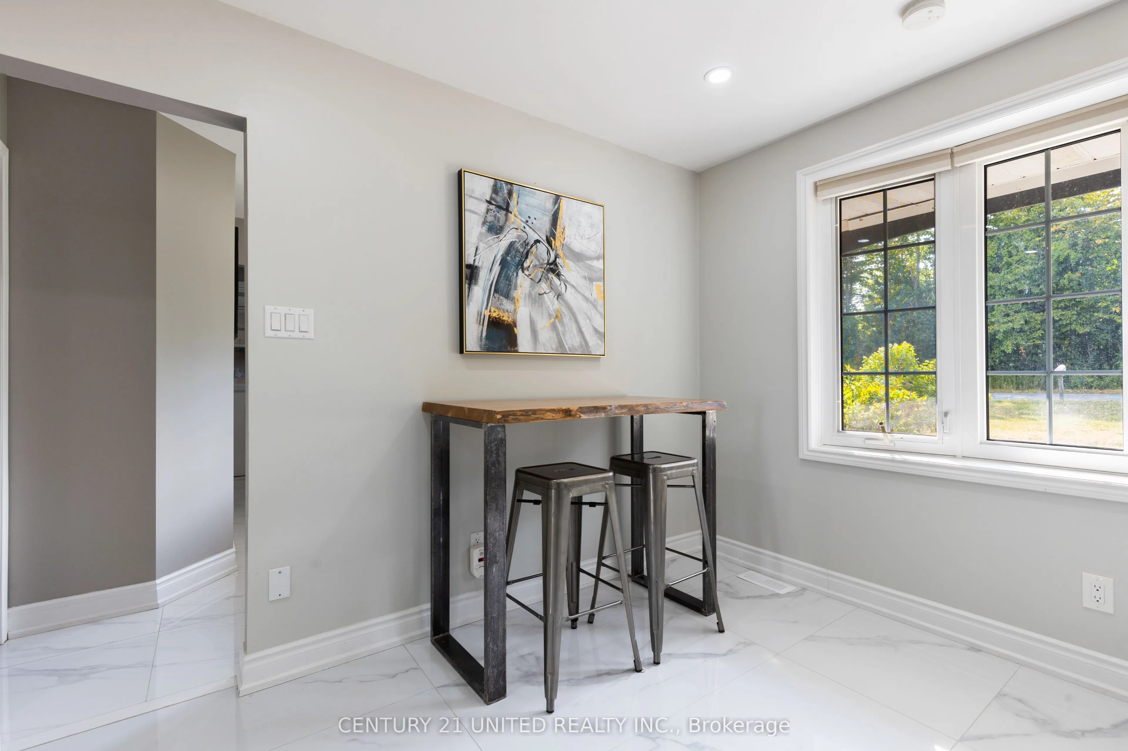 1143 Connaught Drive