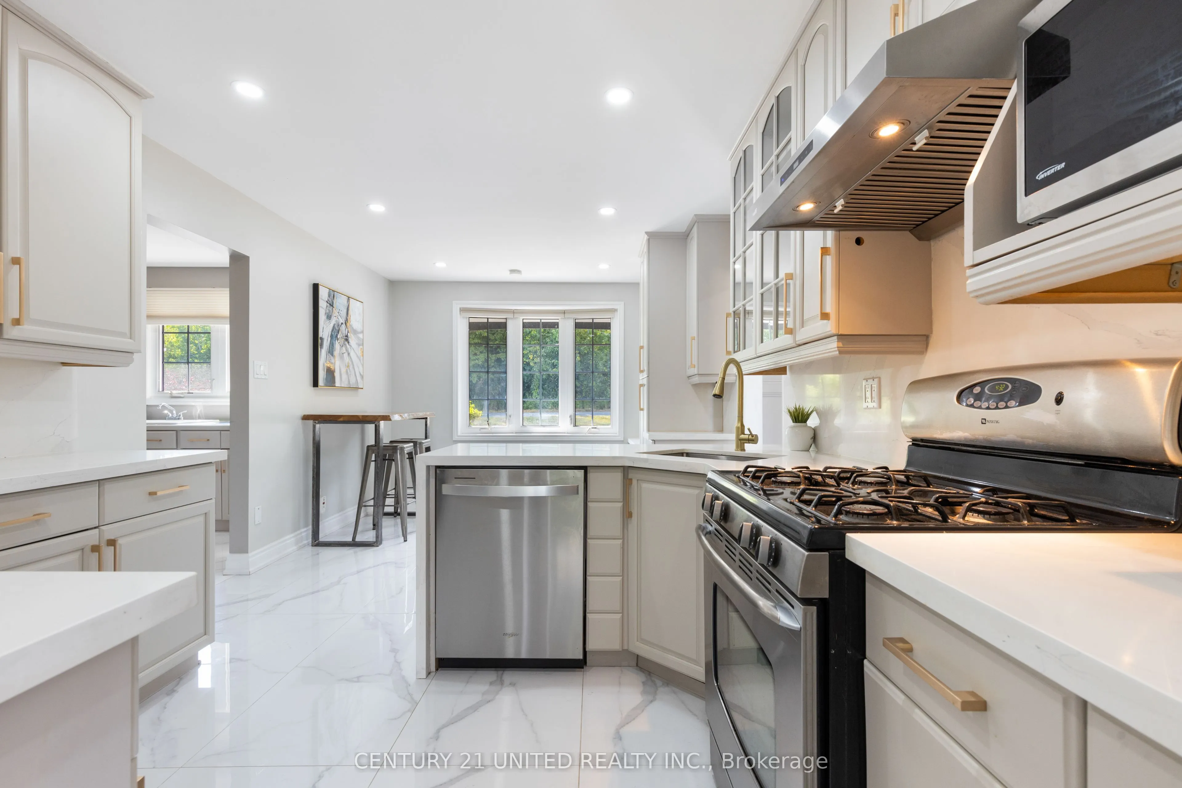 1143 Connaught Drive