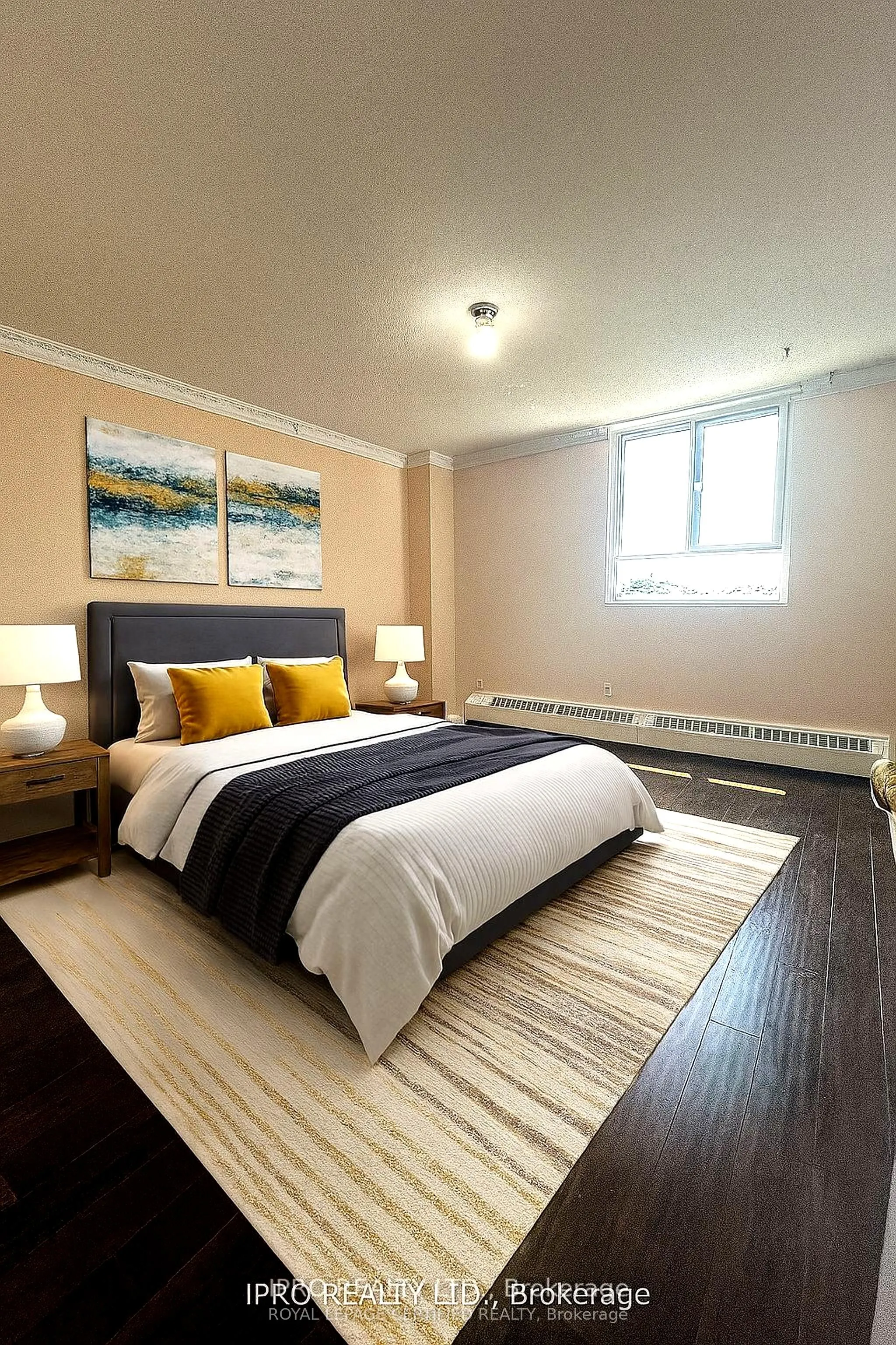 225 Harvard Place, #1202