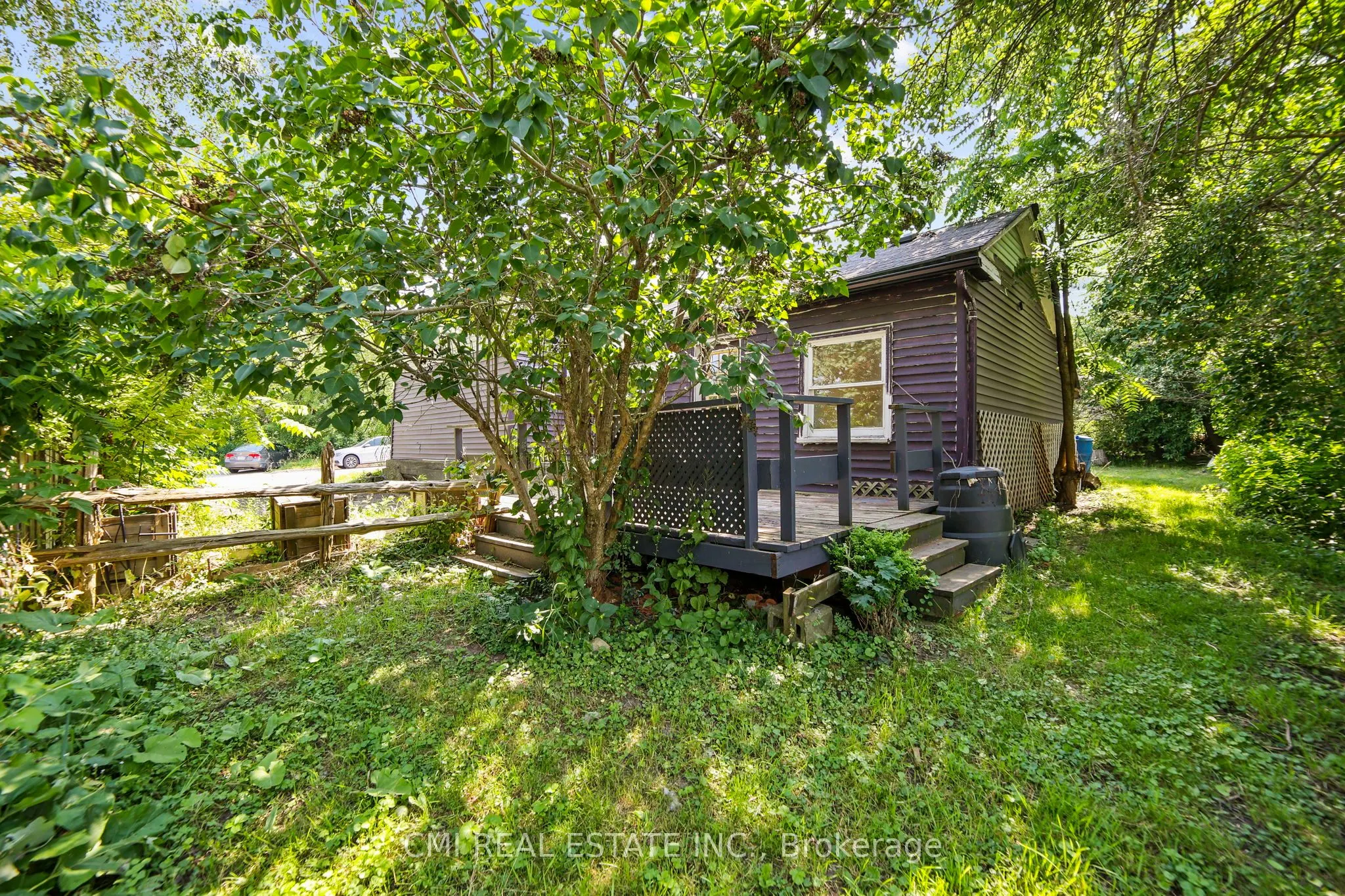 120 Second Avenue E