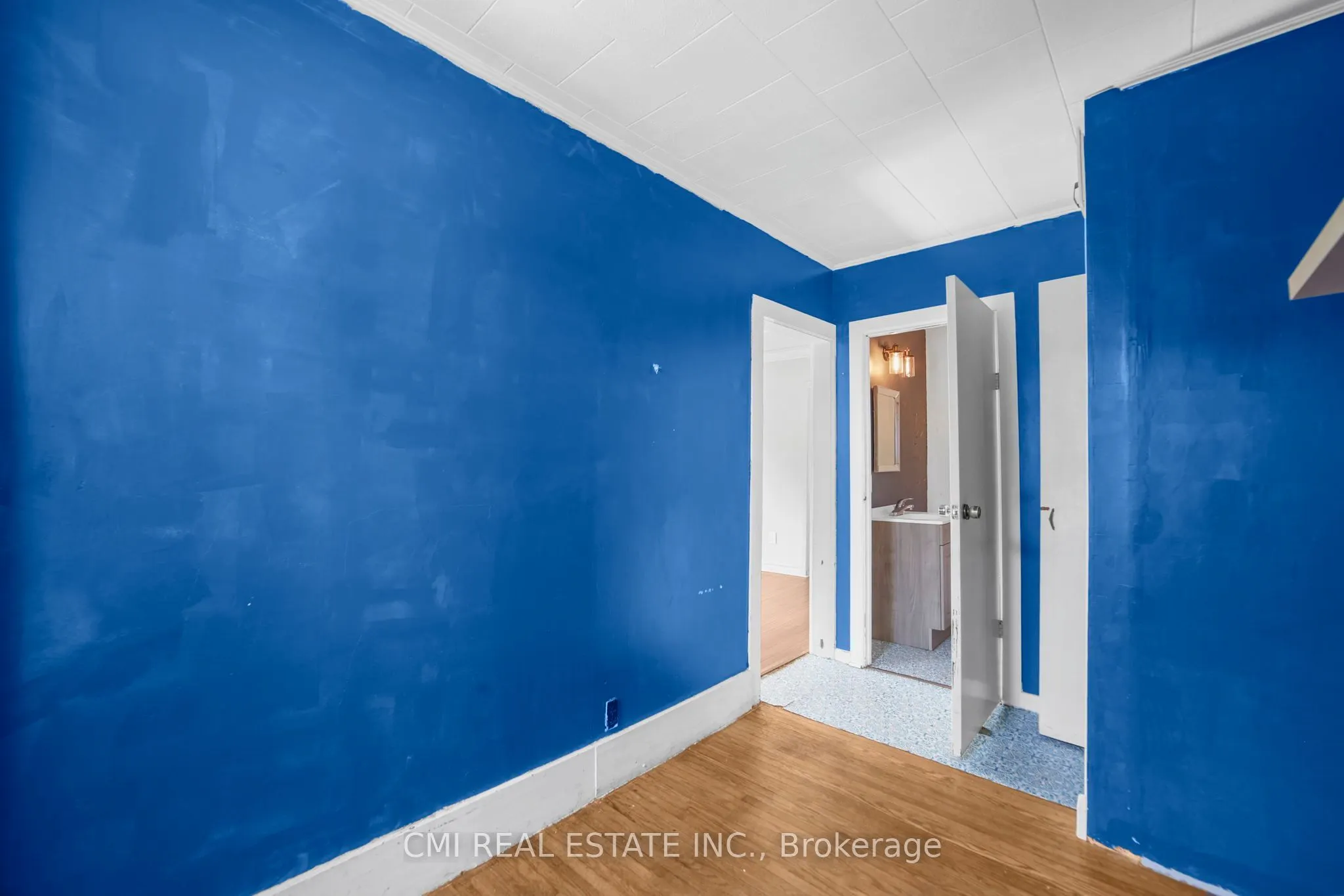 120 Second Avenue E