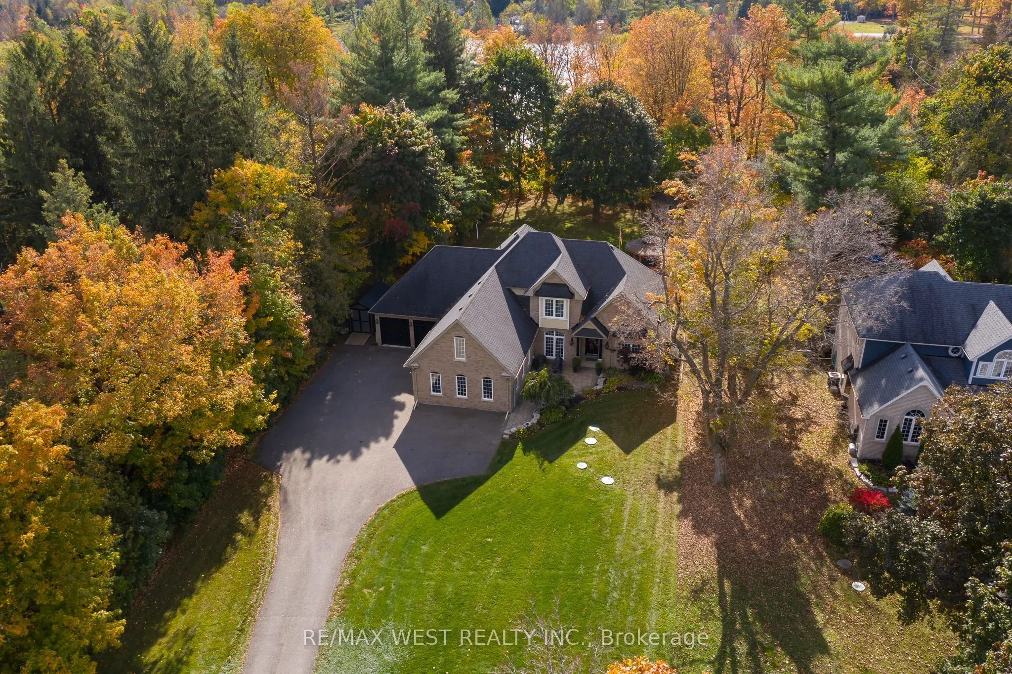 252 Main Street