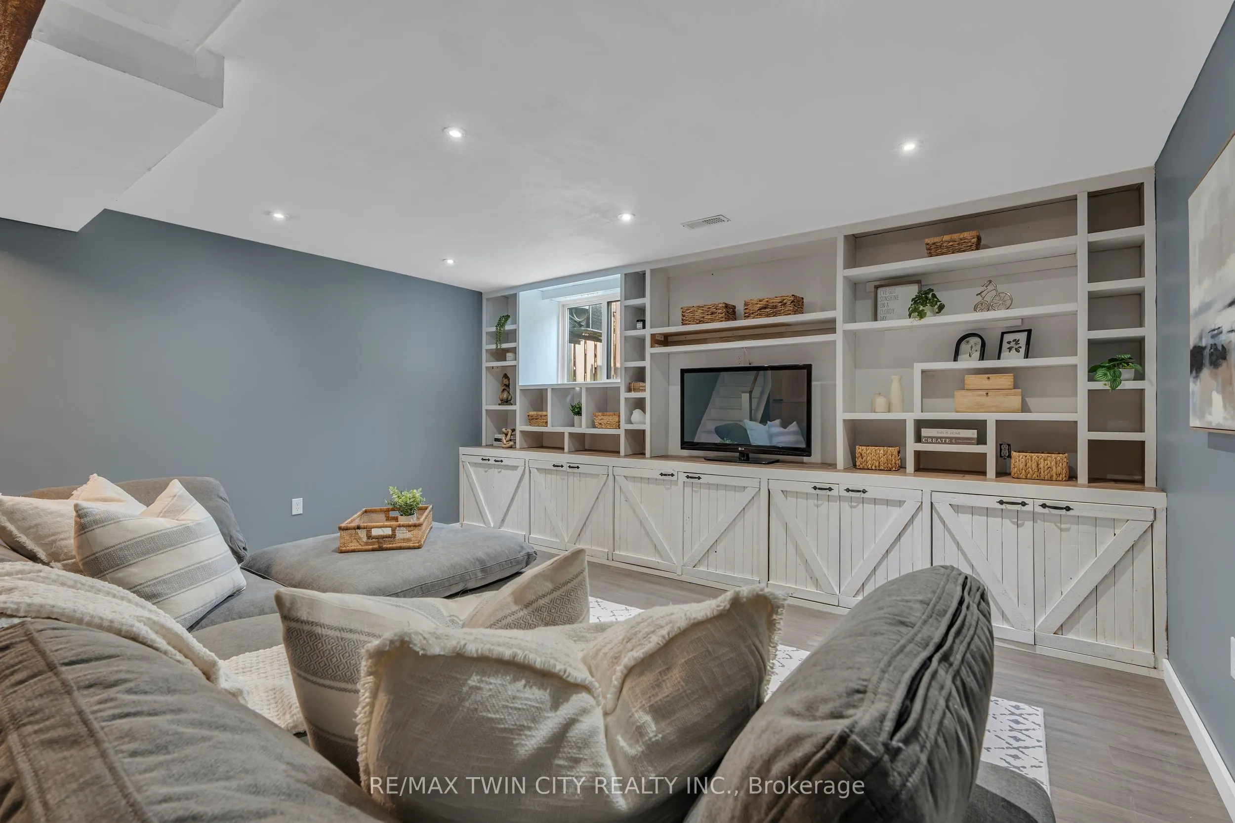169 Bismark Drive, #60
