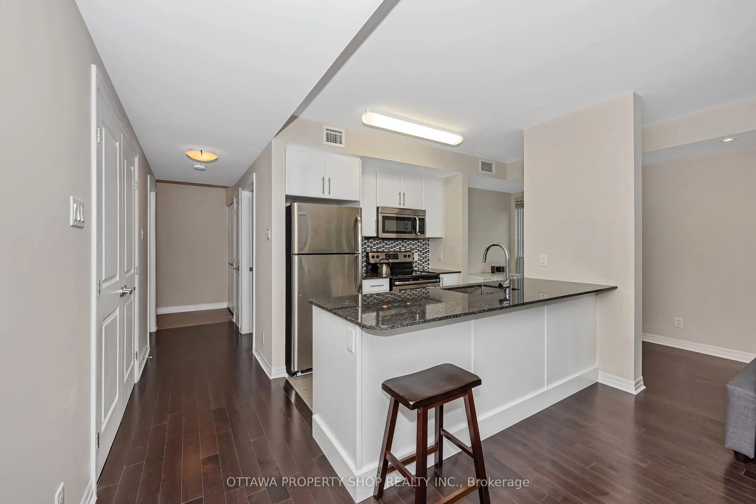 242 Rideau Street, #1209