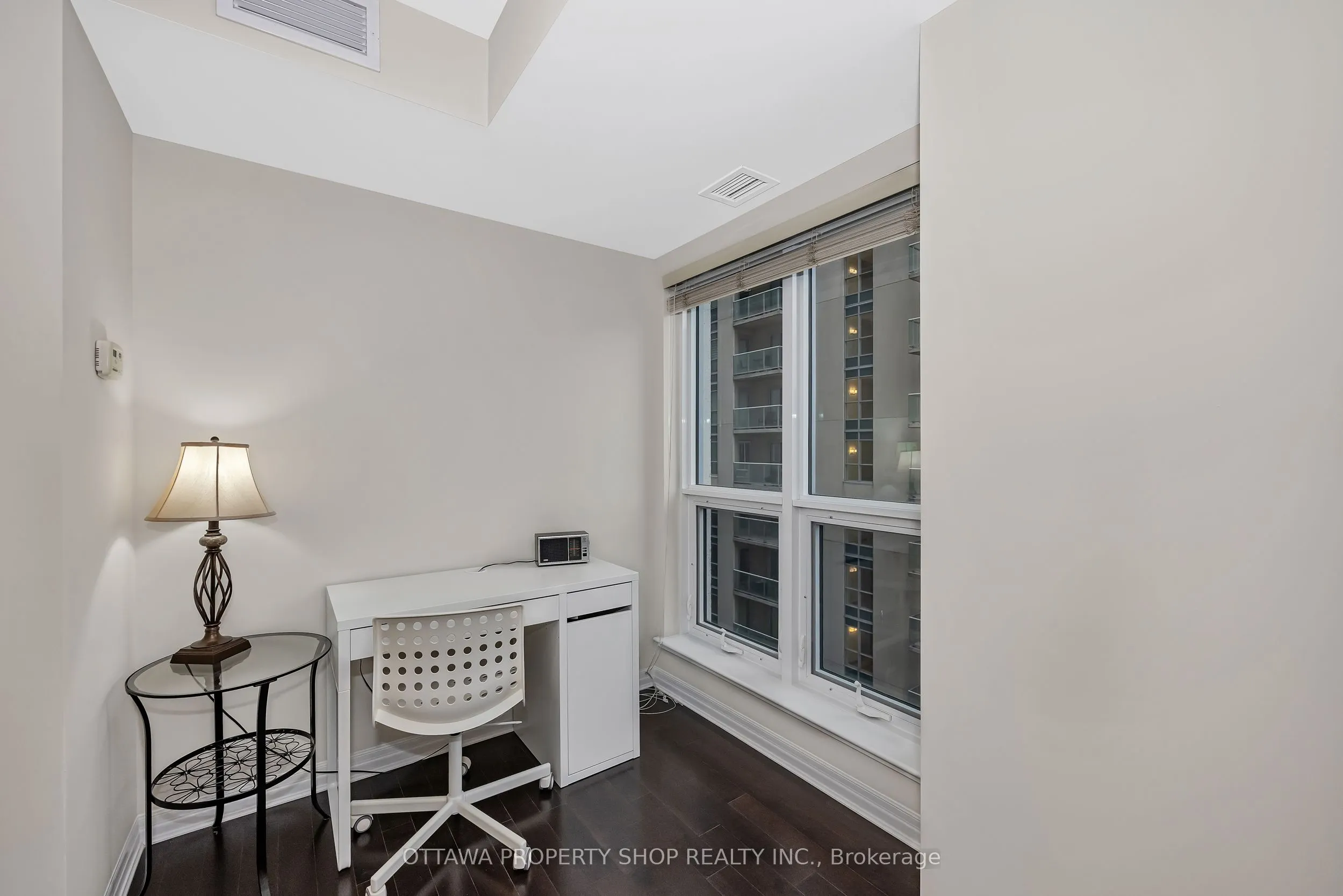242 Rideau Street, #1209