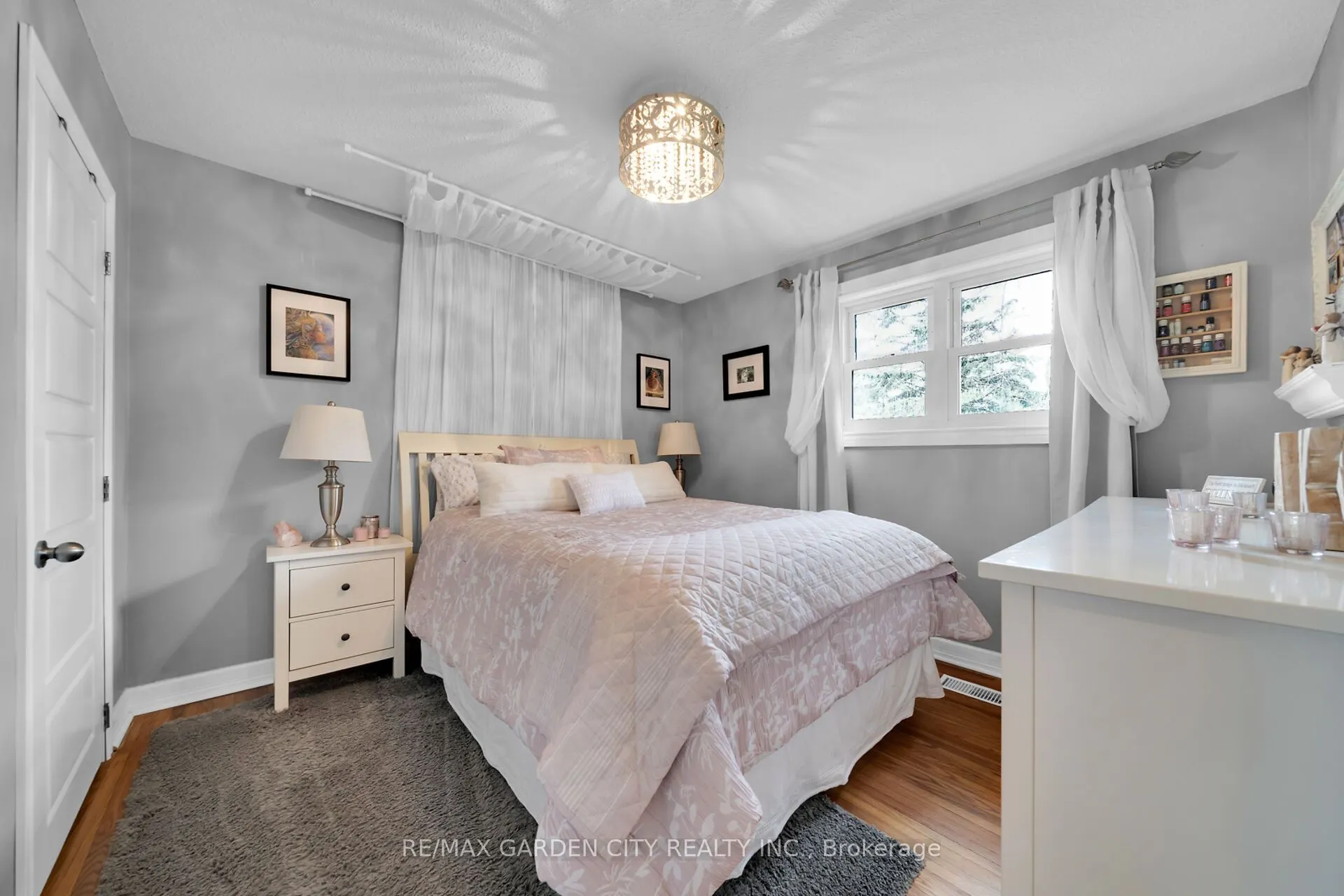 4165 WILLIAM Street