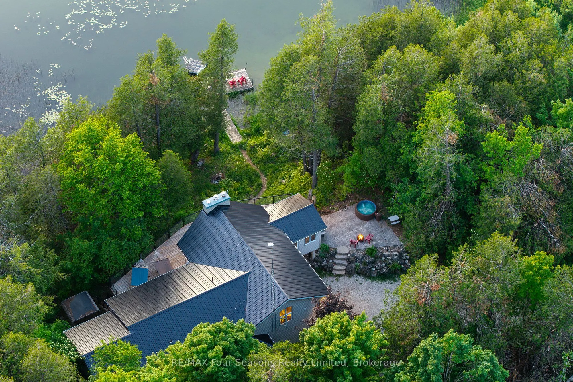 188 Highpoint Crescent