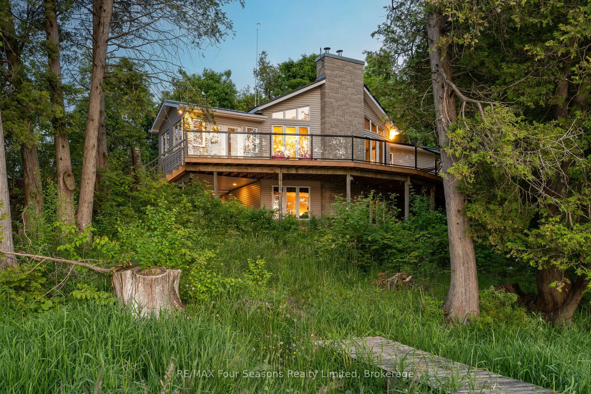 188 Highpoint Crescent
