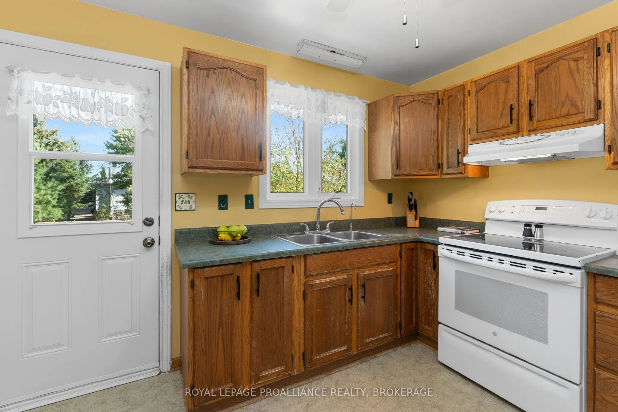 4328 Wilmer Road