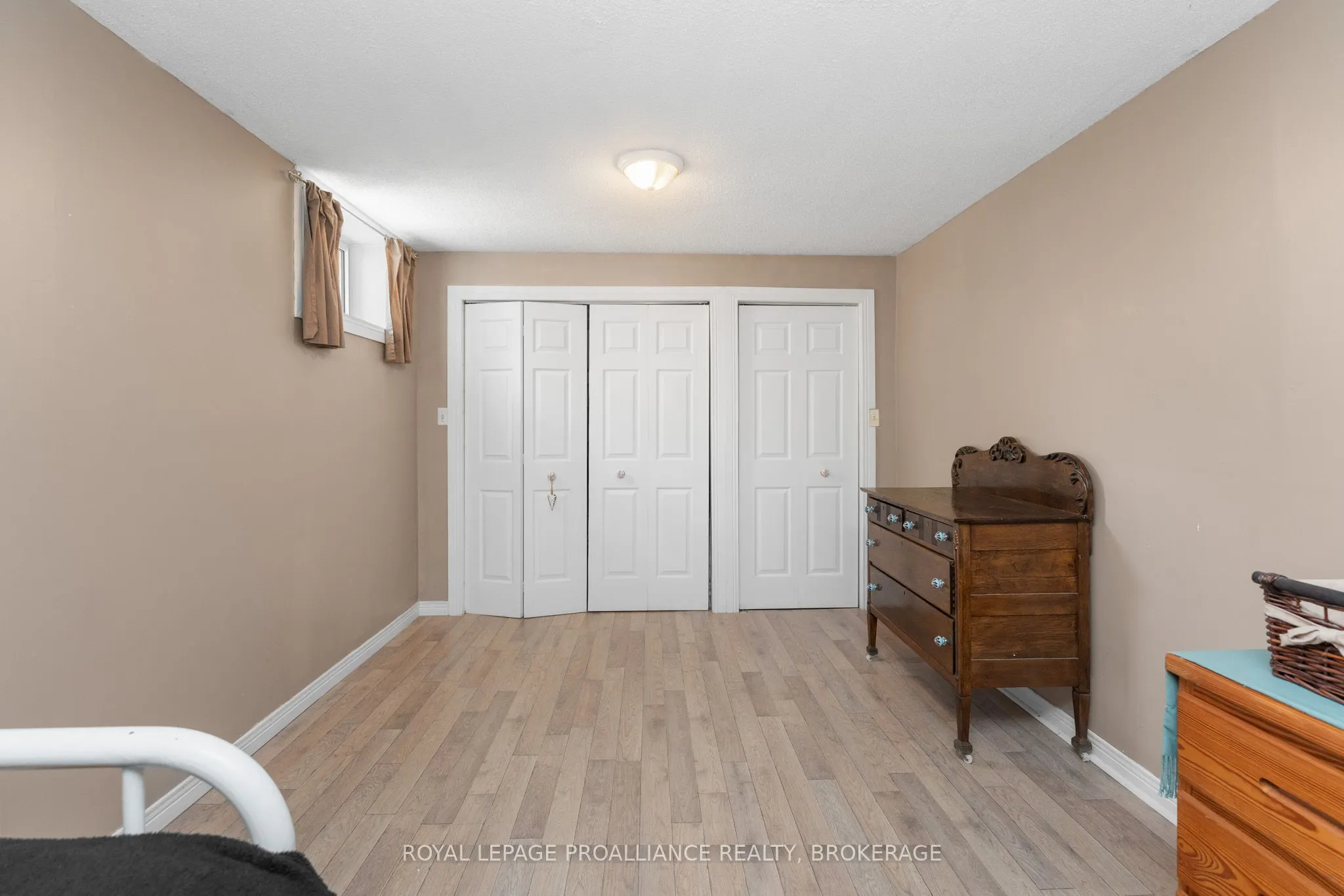 4328 Wilmer Road
