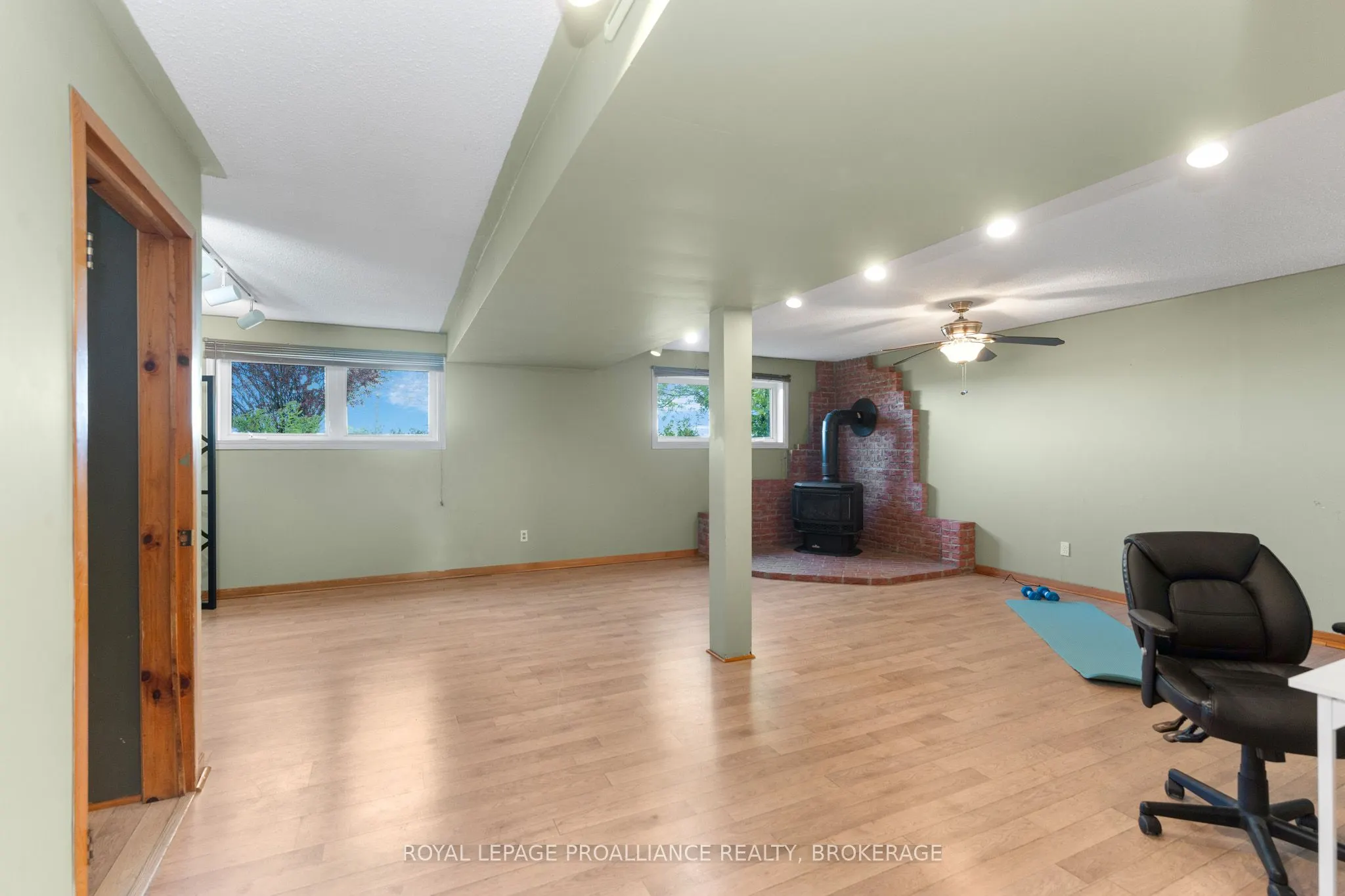 4328 Wilmer Road