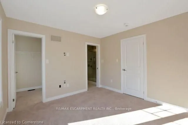 21 Walters Lane